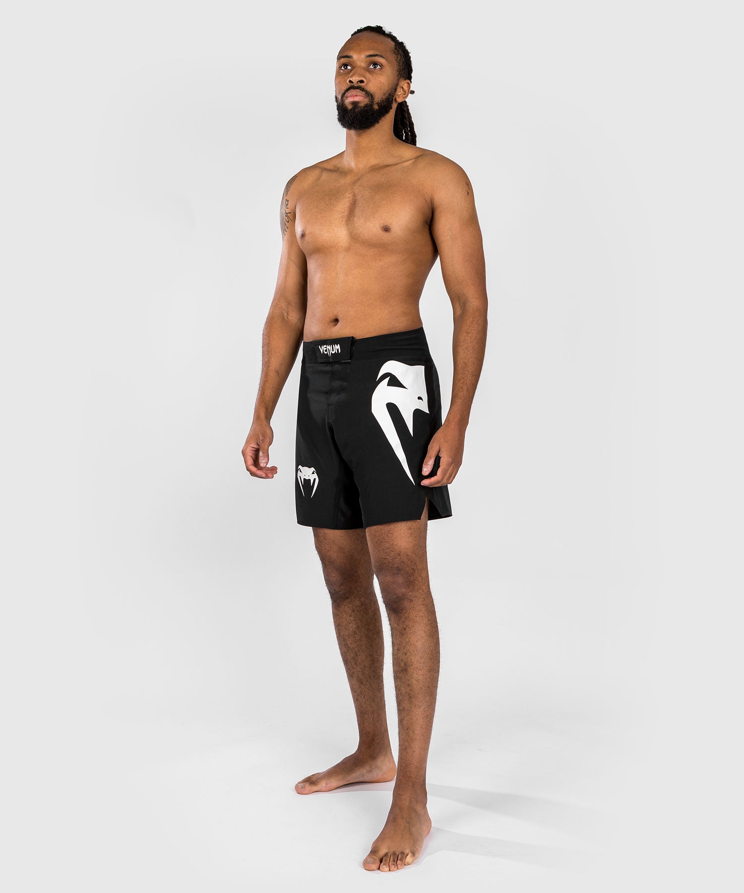 Venum Light 5.0 Short de combat - Noir/Blanc - product-type_Shorts de MMA