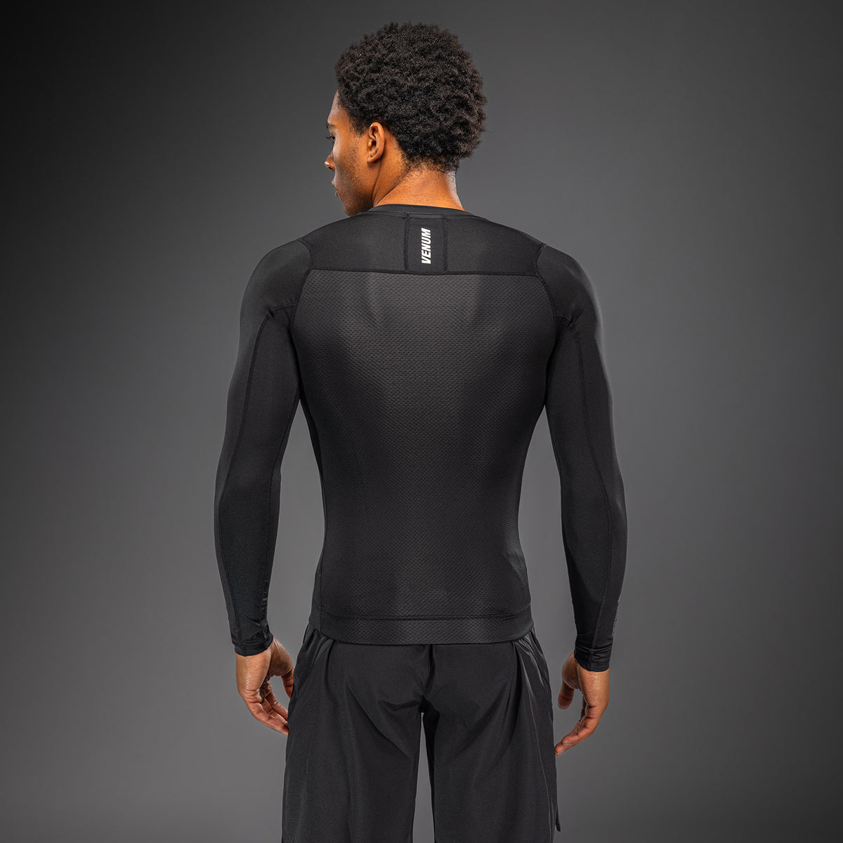 Rashguard manches longues Venum G-Fit Scale - Noir