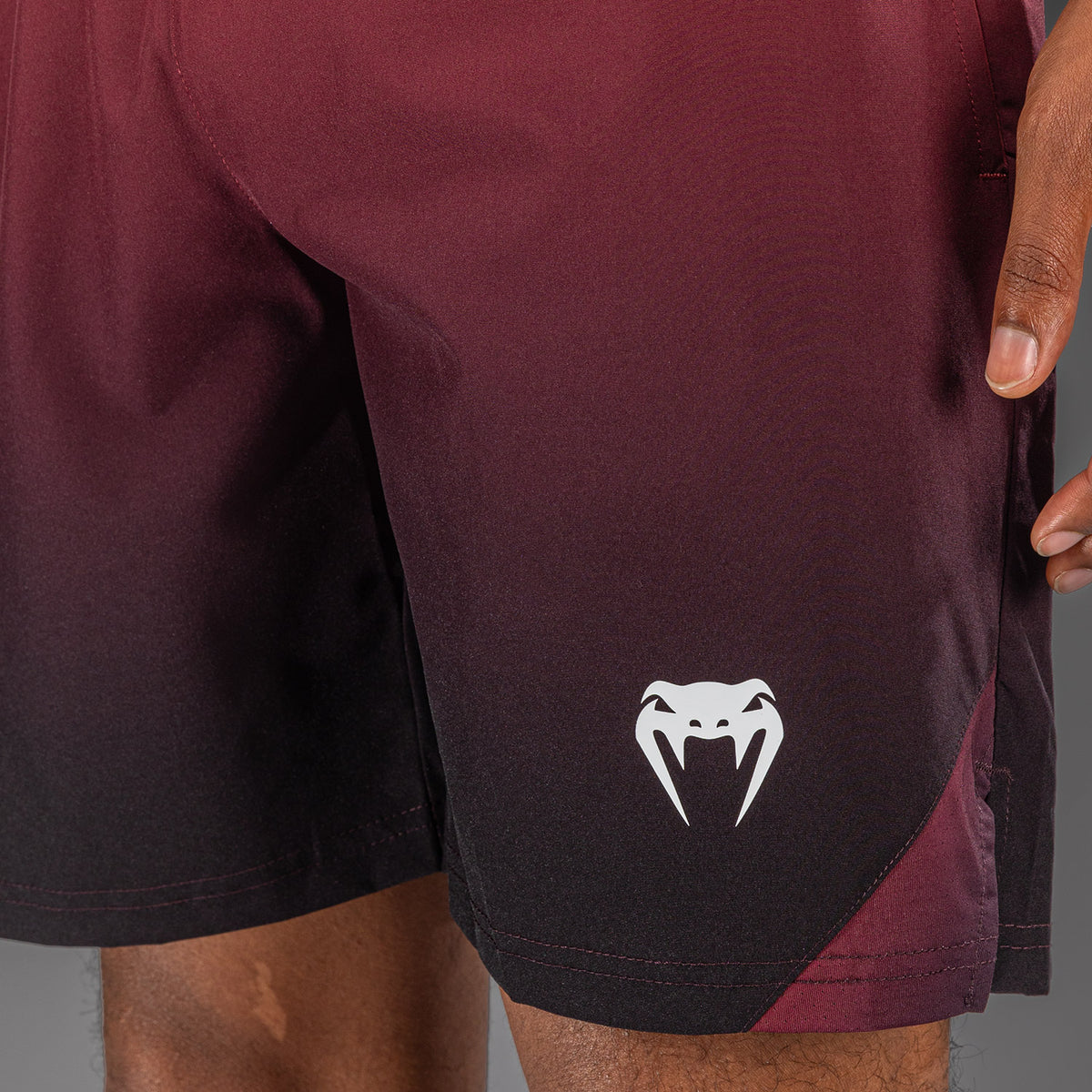 Short d’entraînement Venum Giant Shift - Noir/Rouge