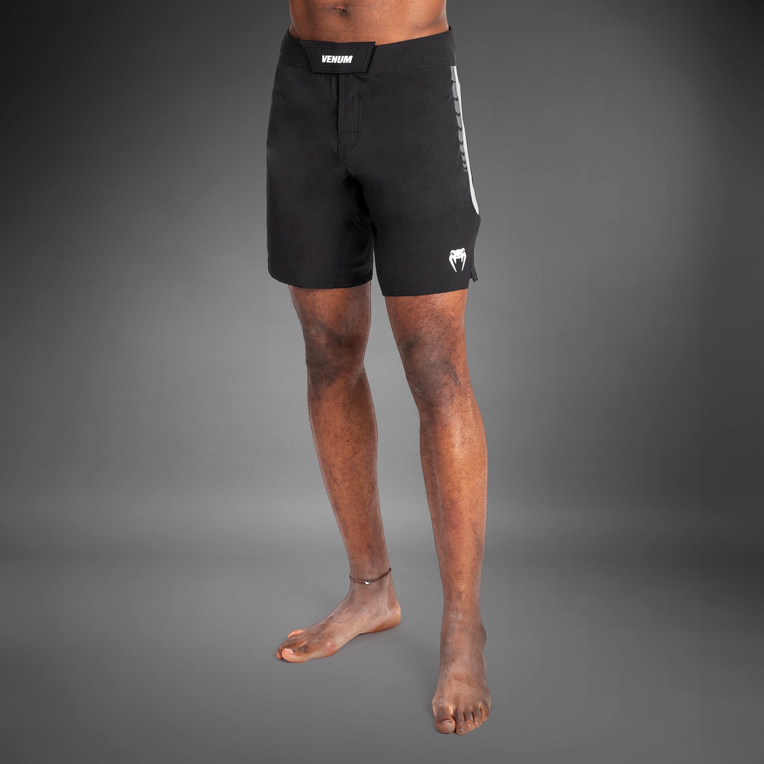 Short de Combat pour Hommes Venum Tempest - Noir/Gris - product-type_Shorts de MMA