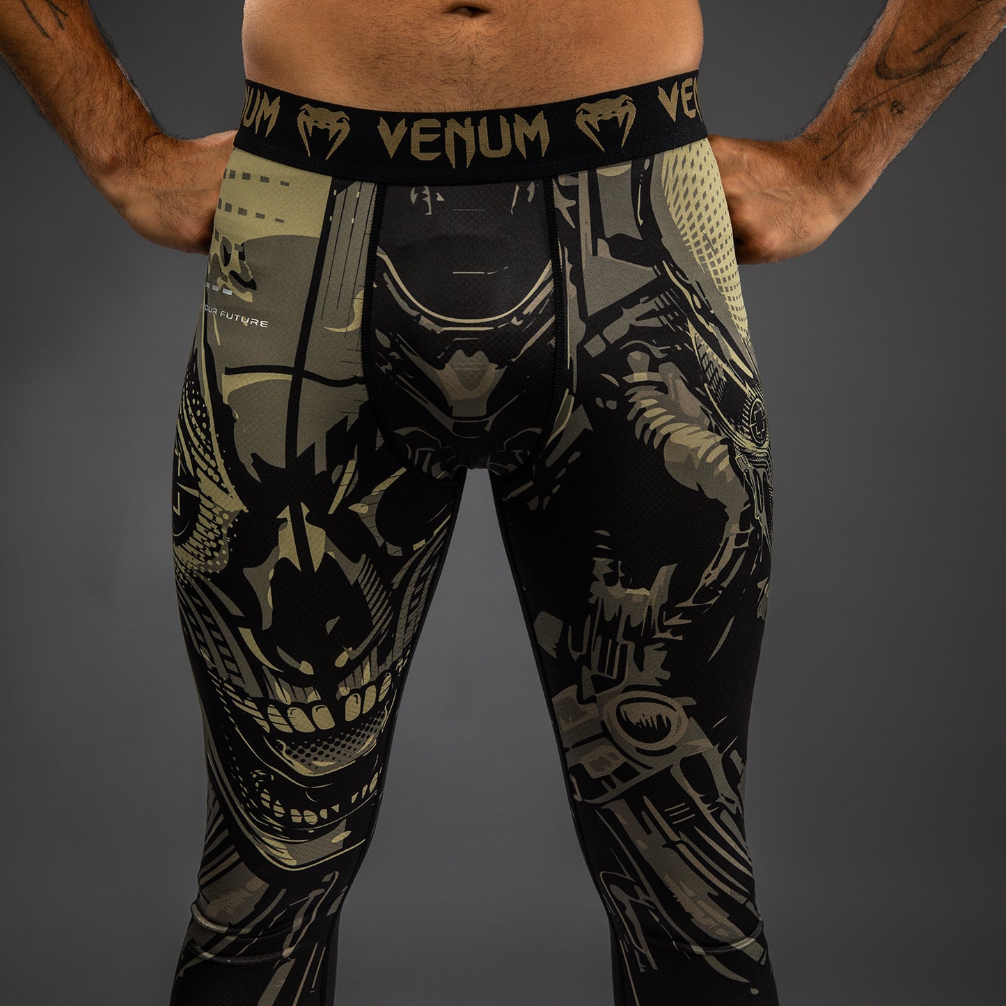 Pantalon de compression Venum Invader - Noir/Sable - product-type_Pantalons de Compression