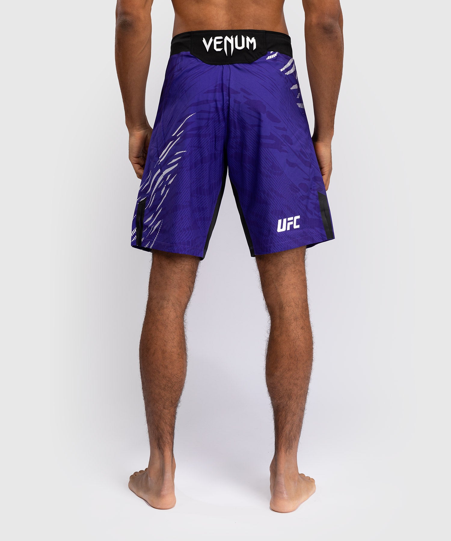 Short de Combat pour Hommes UFC Fusion by Venum Authentic Fight Night - Coupe Longue - Violet - product-type_Shorts de MMA