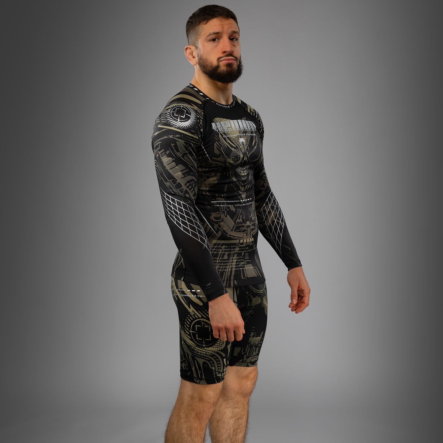 Rashguard à manches longues Venum Invader - Noir/Sable - product-type_T-Shirts de Compression
