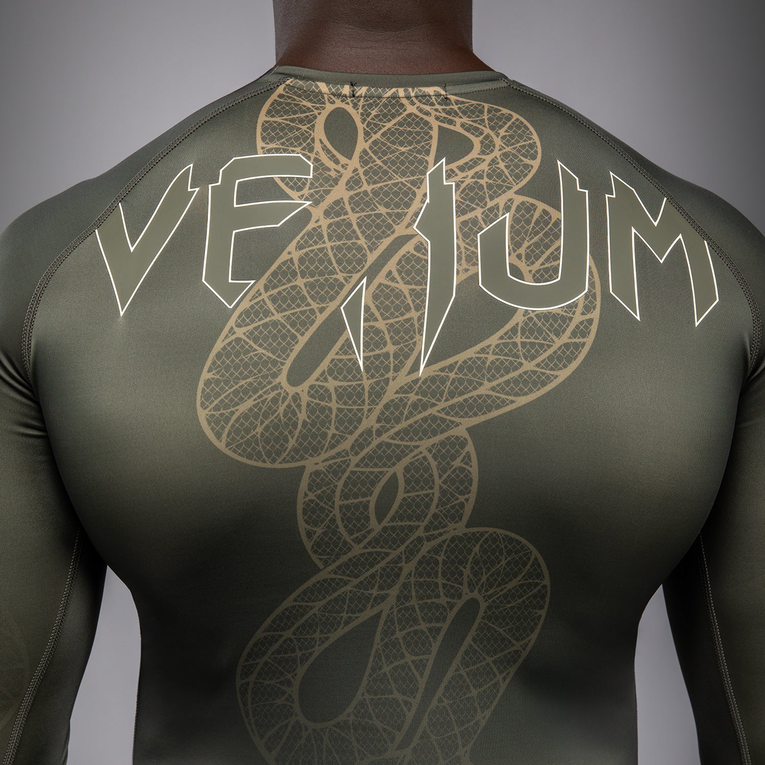 Rashguard Manches Longues Venum Serpenti – Kaki/Bronze/Ivoire - product-type_T-Shirts de Compression