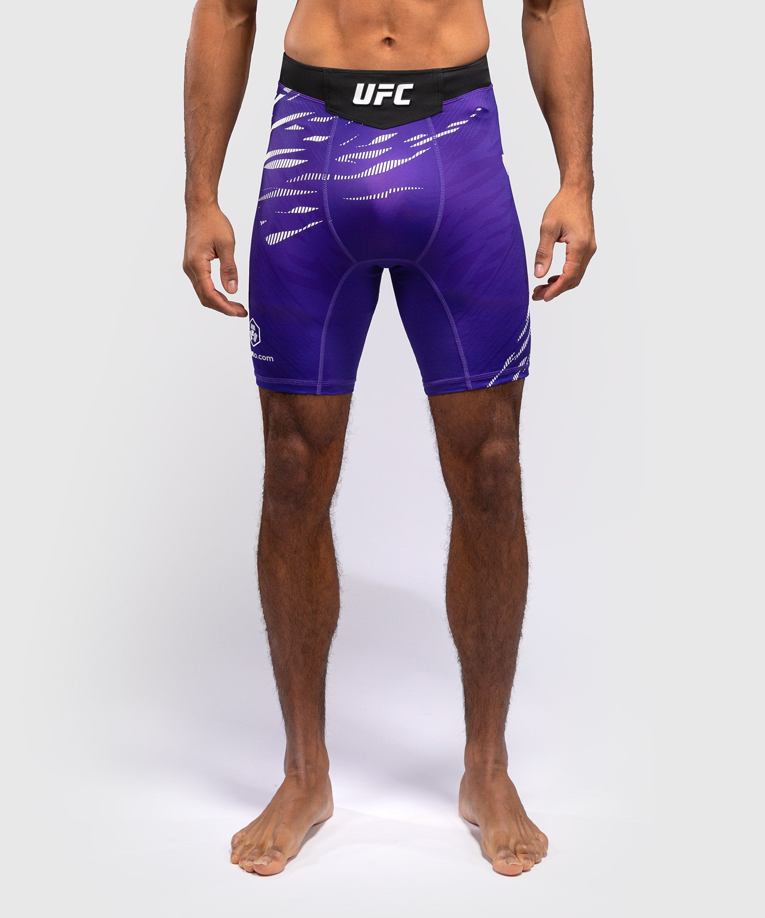 Short de compression pour Hommes UFC Fusion by Venum Authentic Fight Night - Violet - product-type_Shorts de compression