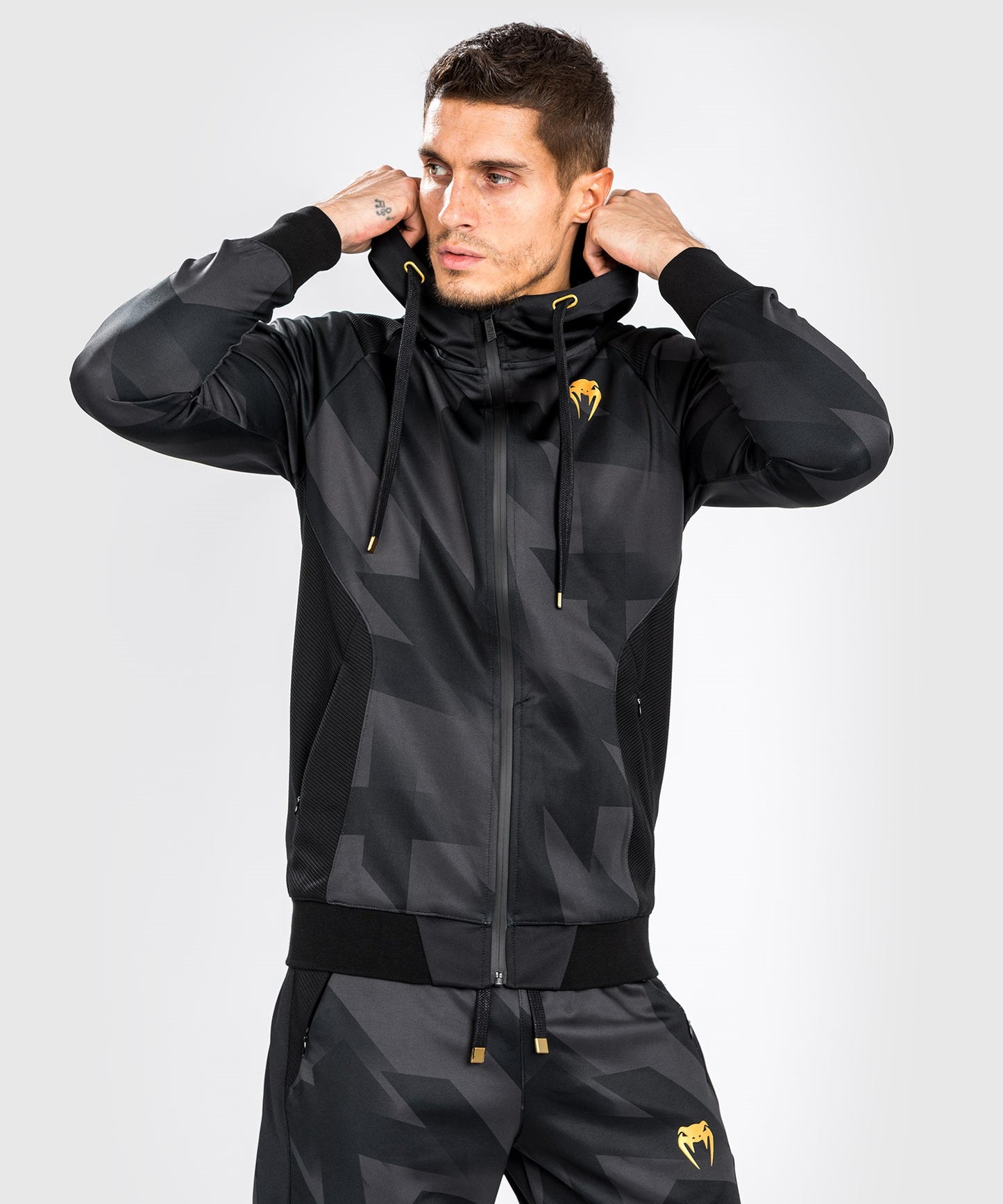 Sweatshirt à Capuche Venum Razor - Noir/Or - product-type_Vestes