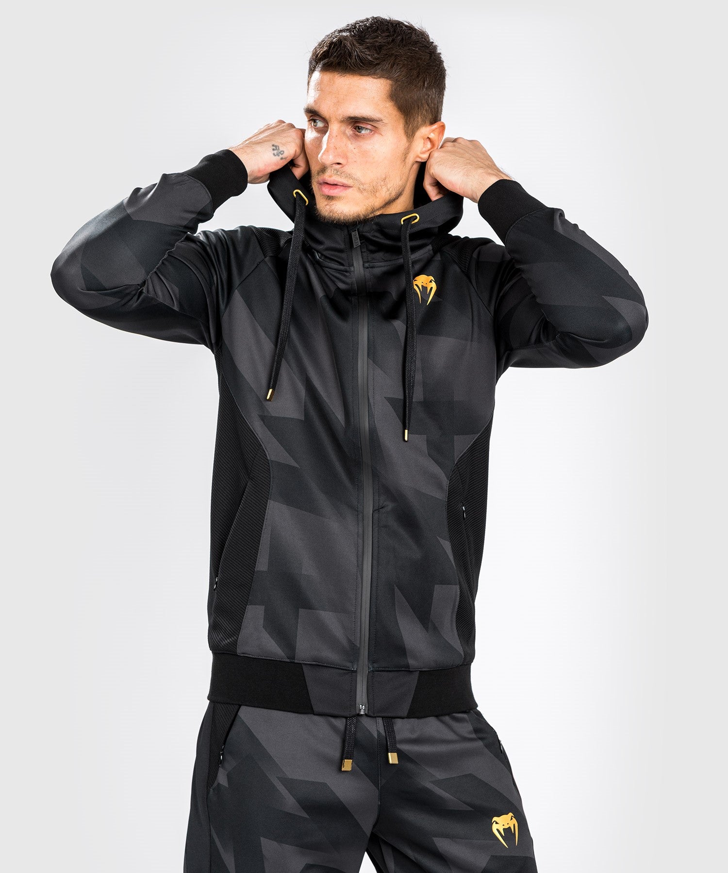 Sweatshirt à Capuche Venum Razor - Noir/Or - product-type_Vestes