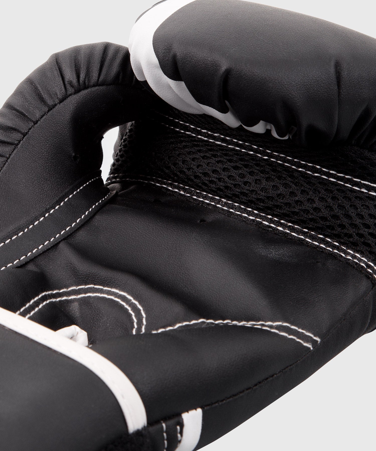 Gants de boxe Venum Challenger 2.0 Kids - Noir/Blanc - product-type_Gants de boxe