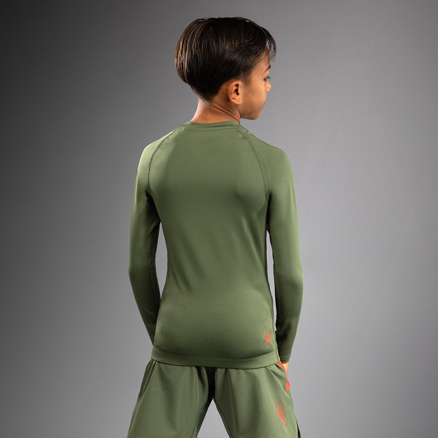 Rashguard Manches Longues pour Enfants Venum Contender - Vert militaire/Orange - product-type_T-Shirts de Compression