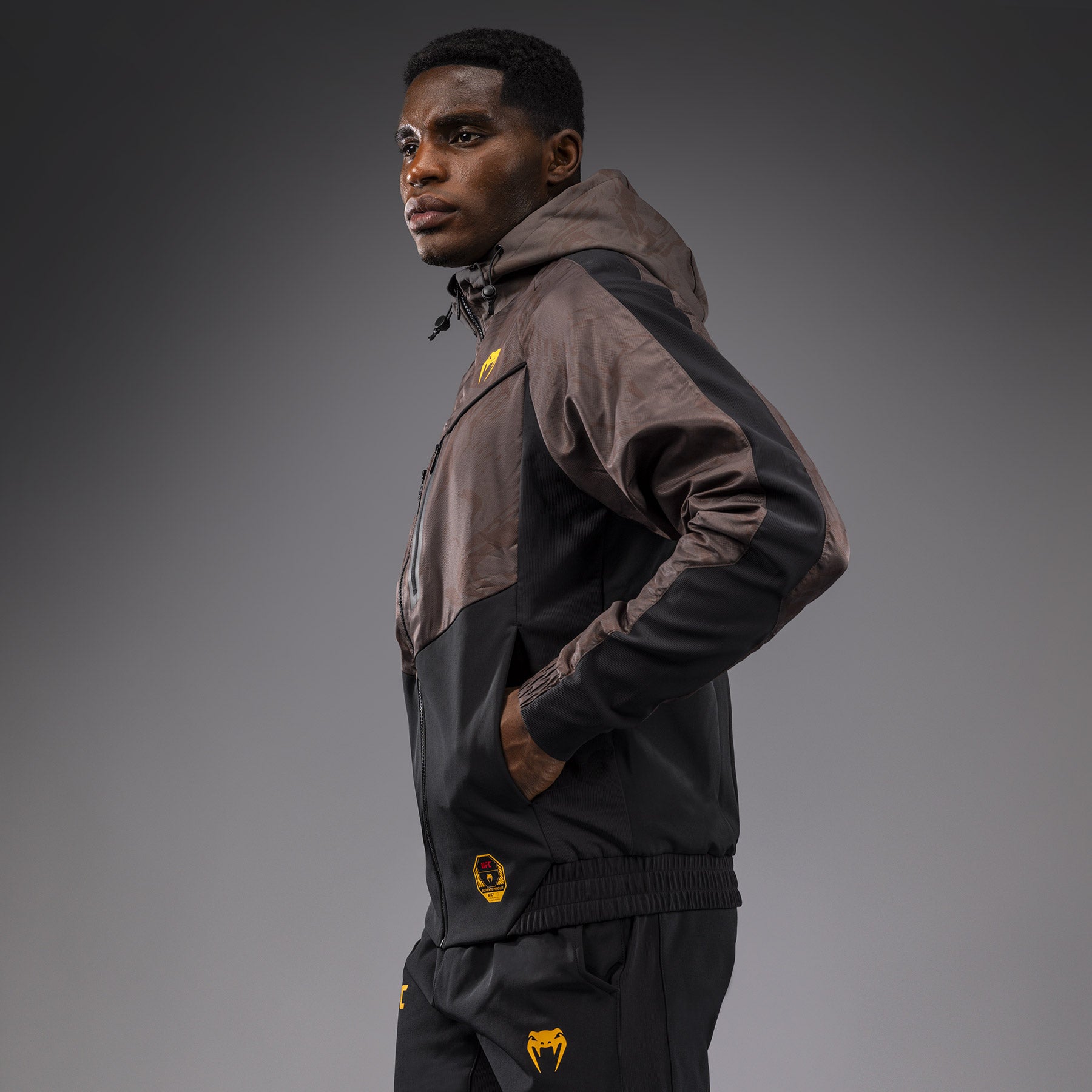 Veste à Capuche Zippé pour Hommes UFC Fusion by Venum Fight Week - Marron Terrestre - product-type_Vestes