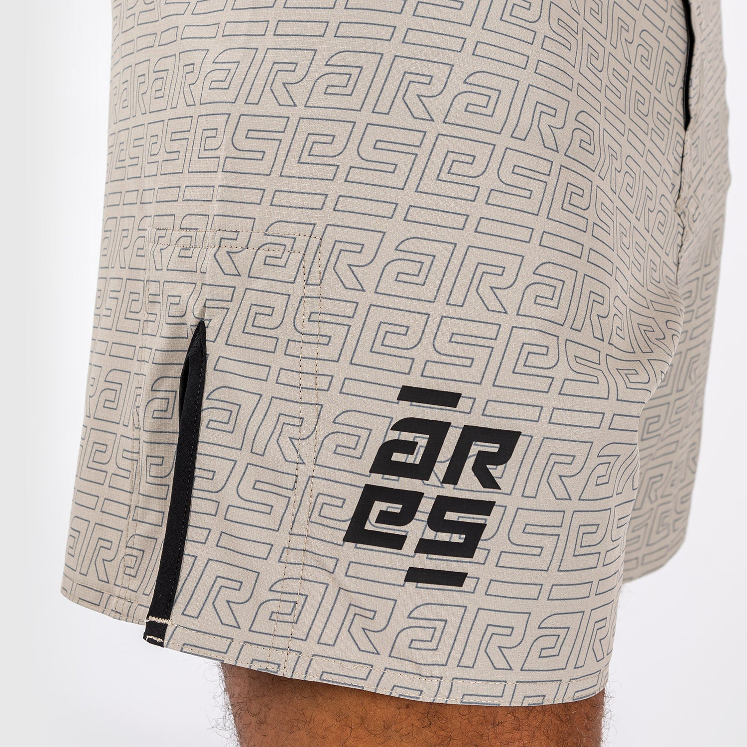 Short de Combat Venum x Ares 2.0 - Sable - product-type_Shorts de MMA