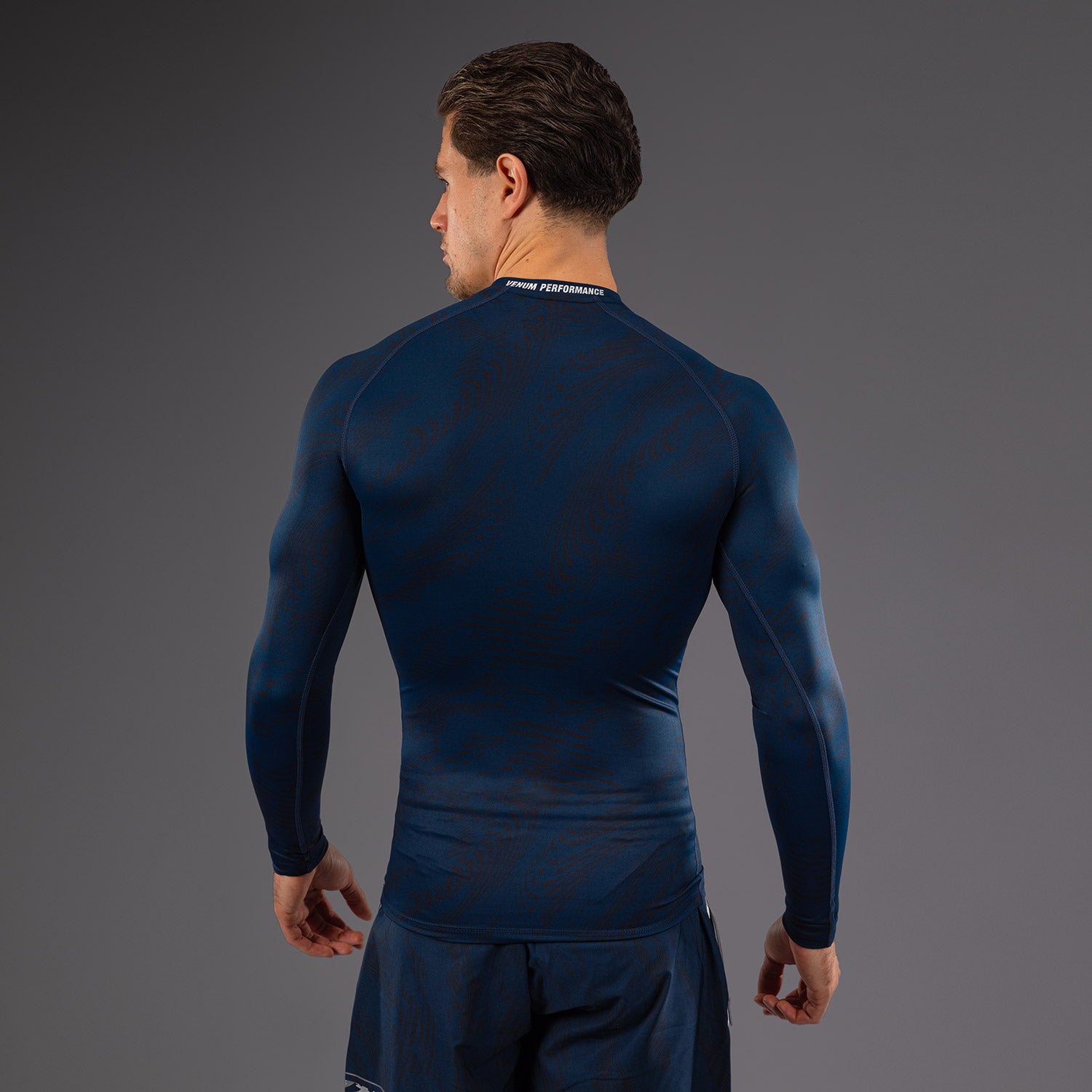 Rashguard Performance à Manches Longues pour Hommes UFC Fusion by Venum Fight Week - Bleu Océanique - product-type_T-Shirts de Compression