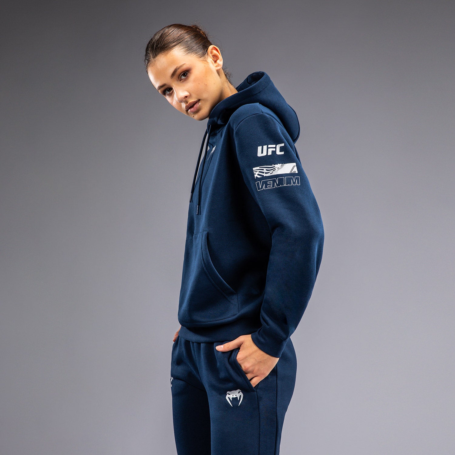 Sweatshirt à Capuche pour Femmes UFC Fusion by Venum Fight Week - Bleu Océanique - product-type_Sweatshirts