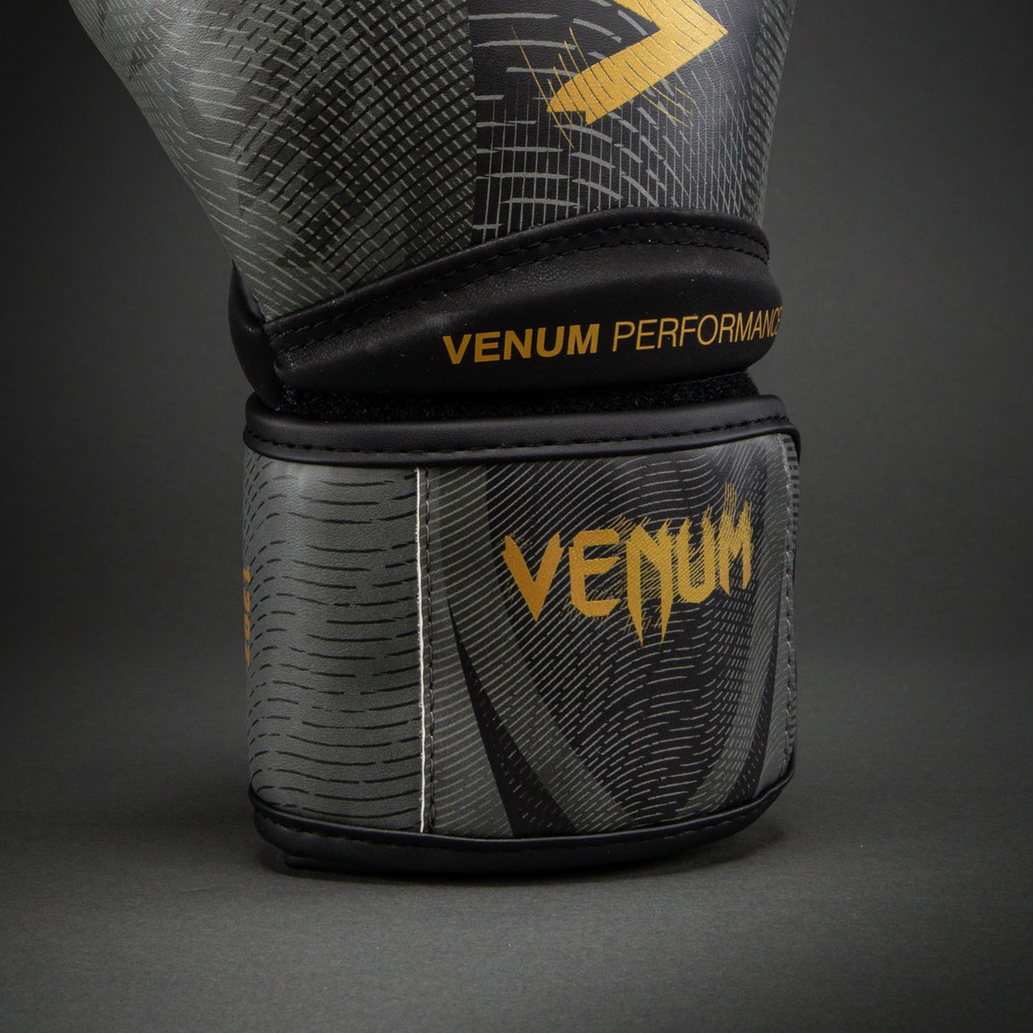 Gants de boxe Venum Galactic 3.0 - Noir/Or