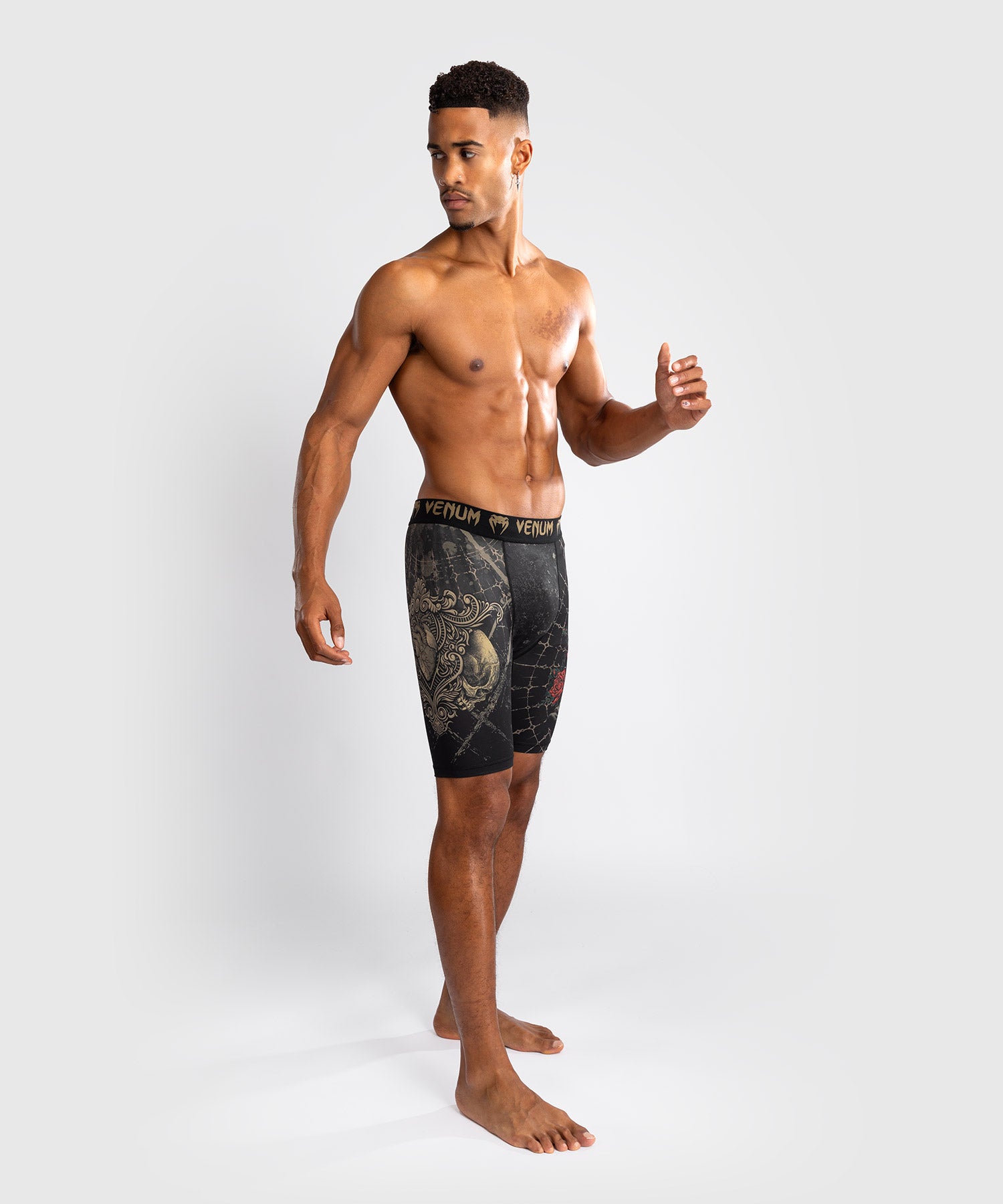 Short de compression pour Hommes Venum Santa Muerte 5.0 - Noir Profond/Or - product-type_Shorts de compression