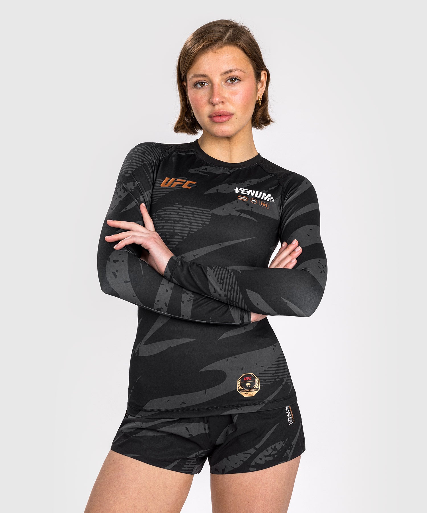 Rashguard À Manches Longues pour Femmes UFC Adrenaline by Venum Fight Week - Urban Camo - product-type_T-Shirts de Compression