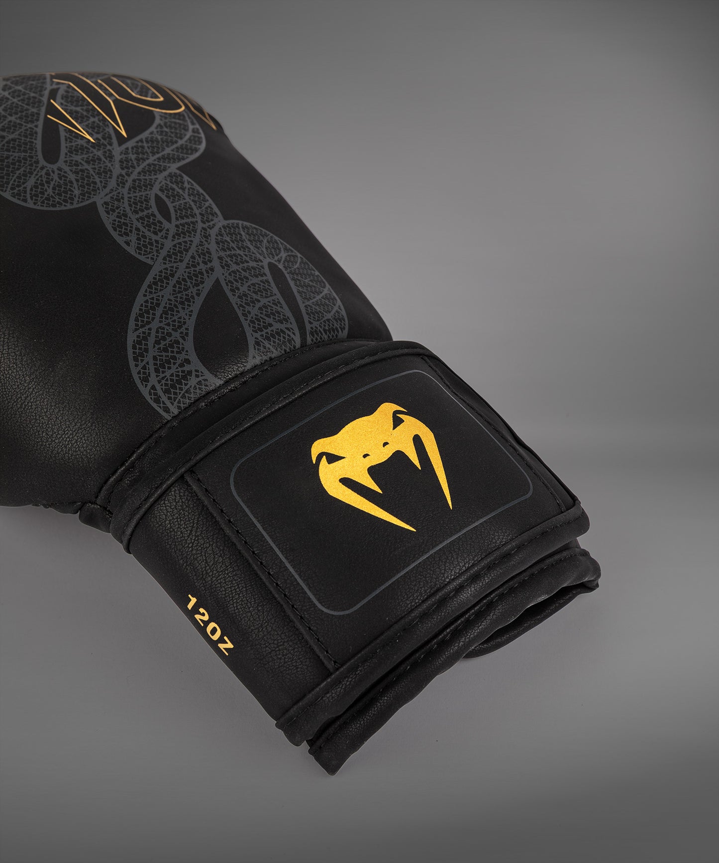 Gants de Boxe Venum Serpenti – Noir/Argent/Or - product-type_Gants de boxe