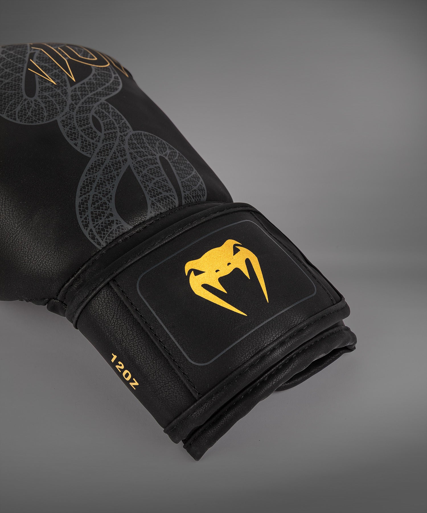 Gants de Boxe Venum Serpenti – Noir/Argent/Or - product-type_Gants de boxe