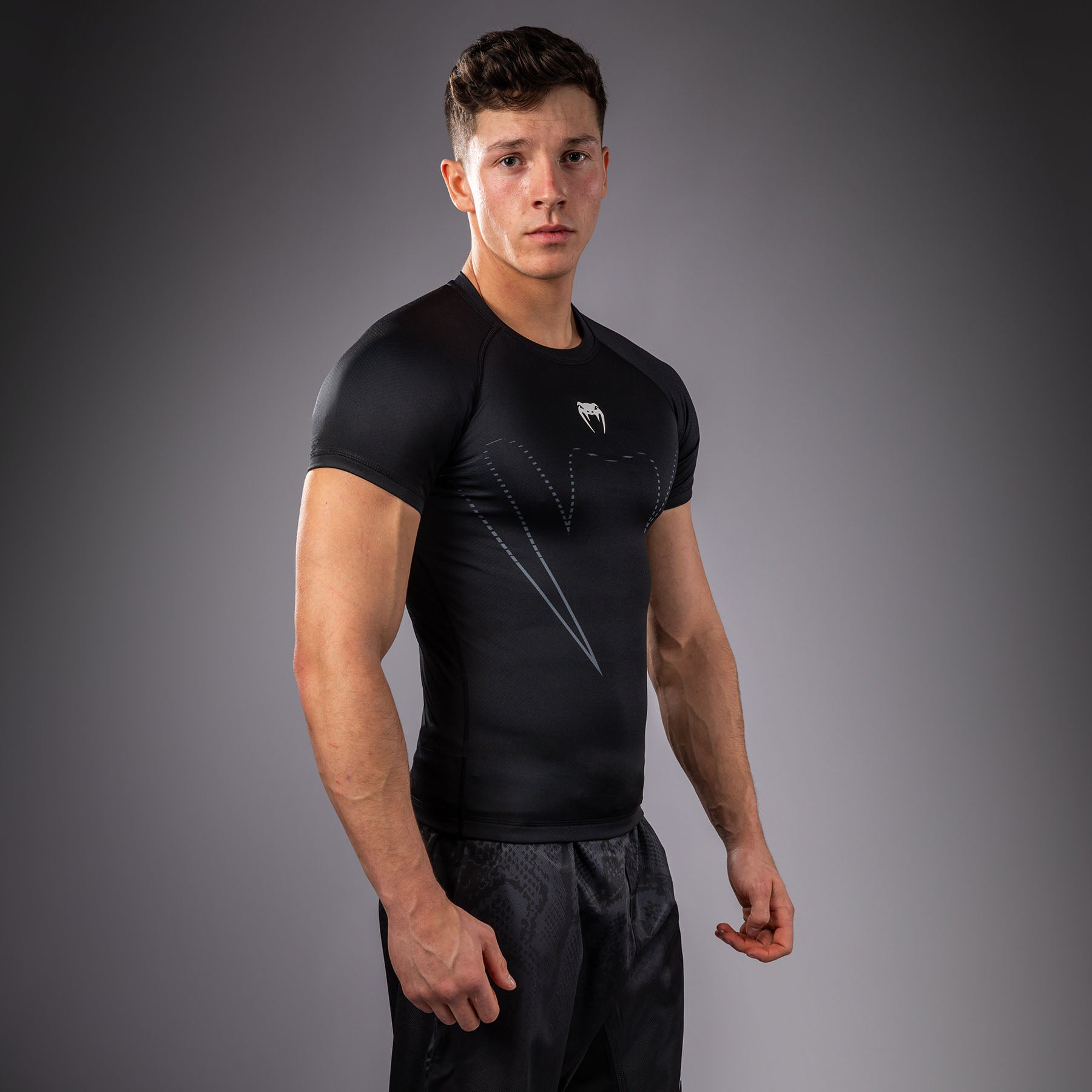 Rashguard manches courtes Venum Edge – Noir/Sable - product-type_T-Shirts de Compression