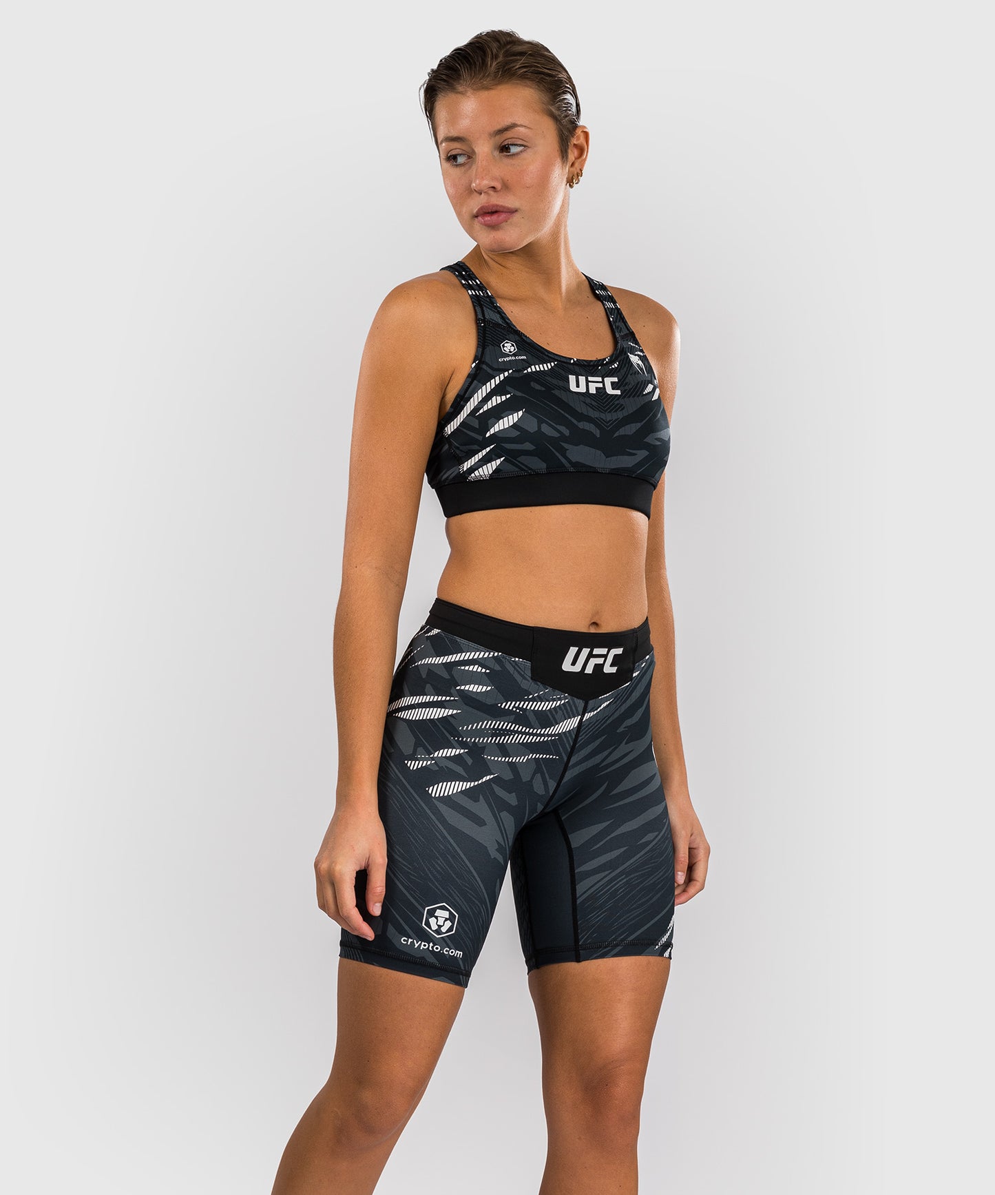 Short de compression pour Femmes UFC Fusion by Venum Authentic Fight Night - Coupe Longue - Noir - product-type_Shorts de compression