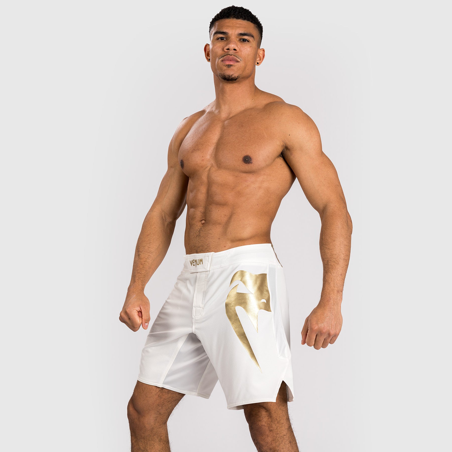 Shorts de combat Venum Light 5.0 - Blanc/Or - product-type_Shorts de MMA