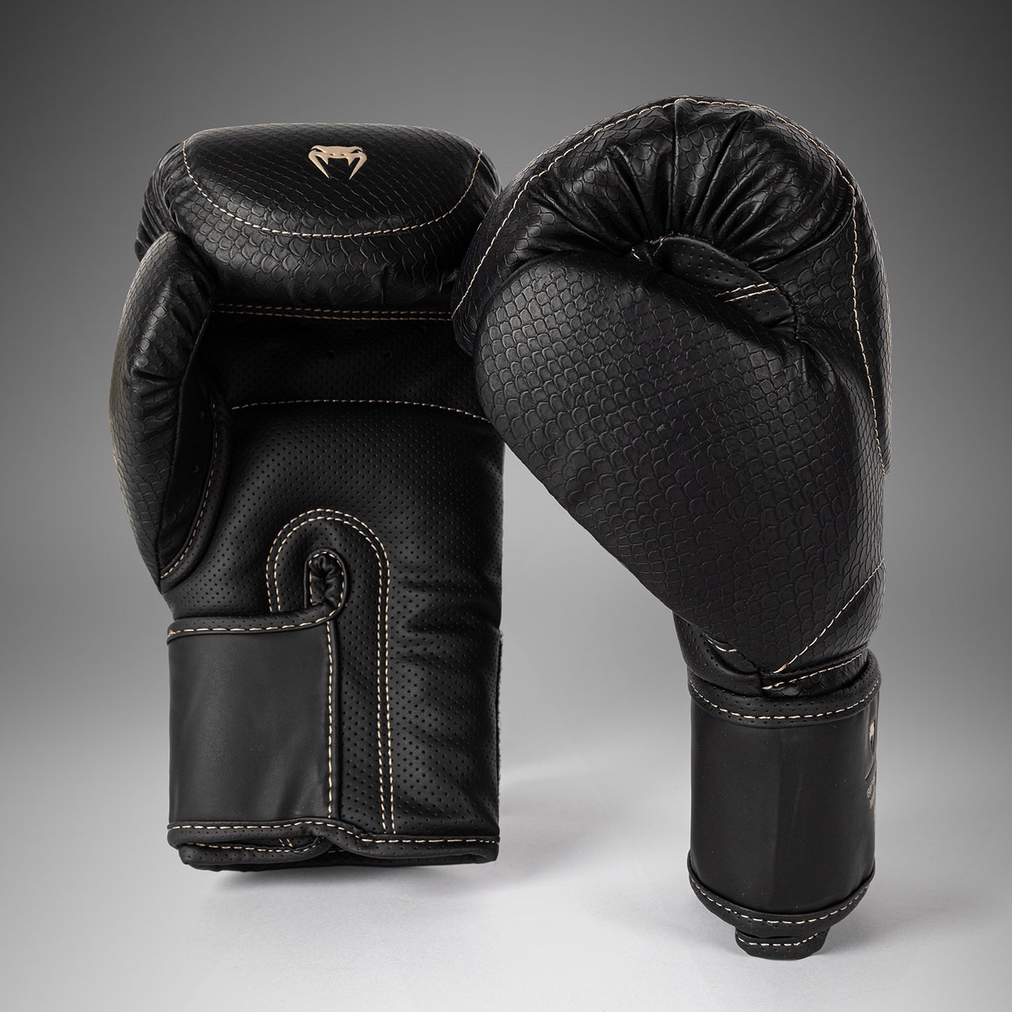Gants de Boxe Venum Impact Evo Scales – Noir - product-type_Gants de boxe