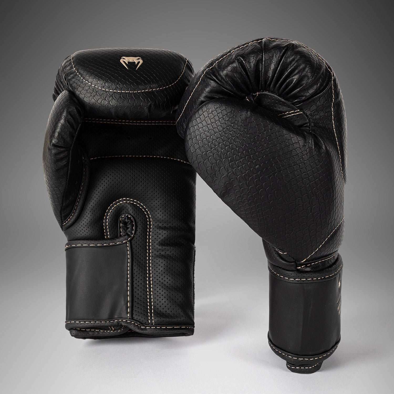 Gants de Boxe Venum Impact Evo Scales – Noir - product-type_Gants de boxe