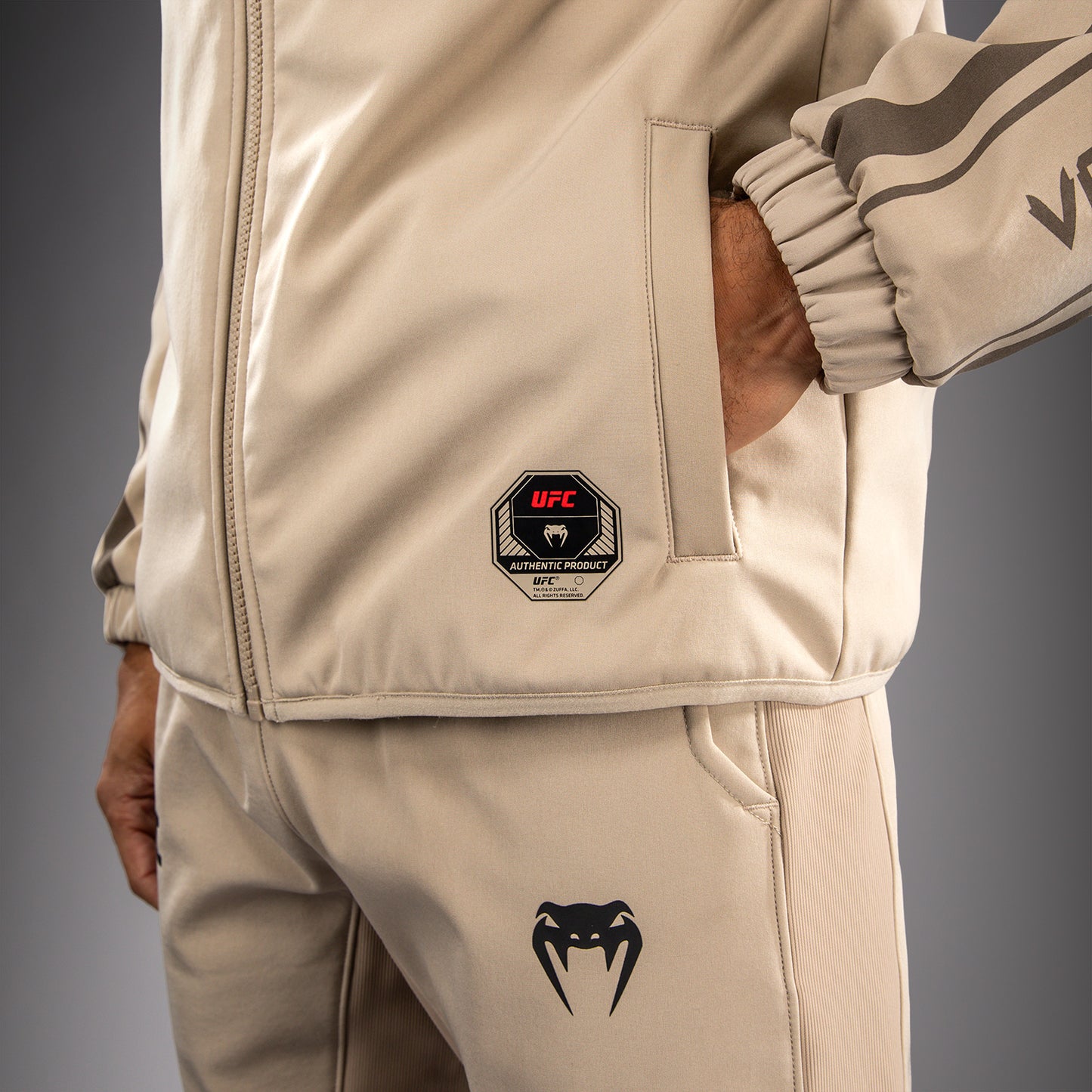 Sweat à Capuche Zippé pour Homme Venum UFC Unity by Venum Authentic Fight Week - Sable