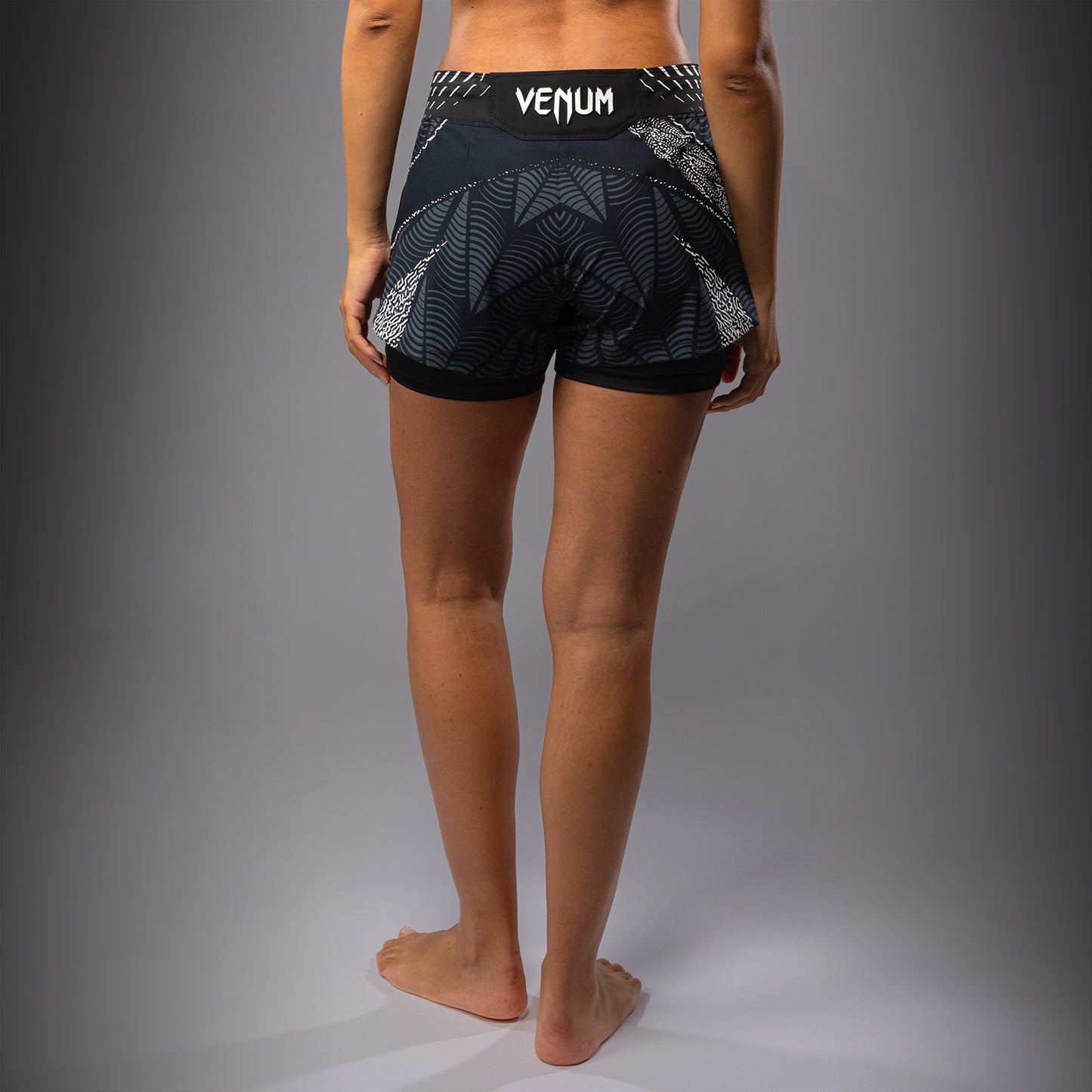 Short de combat coupe courte Femme Personnalisé UFC Zenith by Venum Authentic Fight Night - Noir