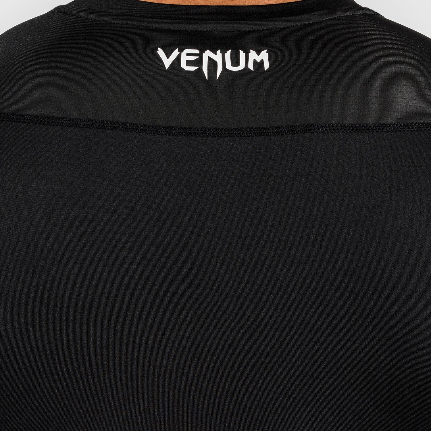Rashguard à Manches courtes pour Hommes Venum Attack - Noir/Gris - product-type_T-Shirts de Compression
