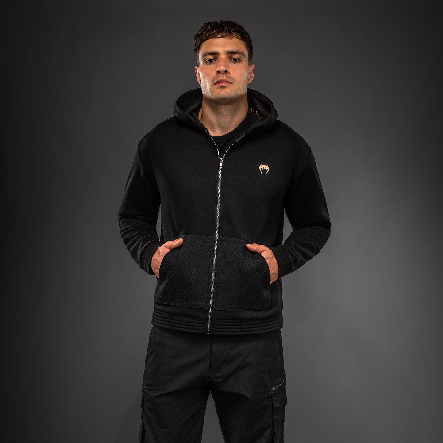 Sweat à Capuche Zippé Venum Urban Gi  – Noir