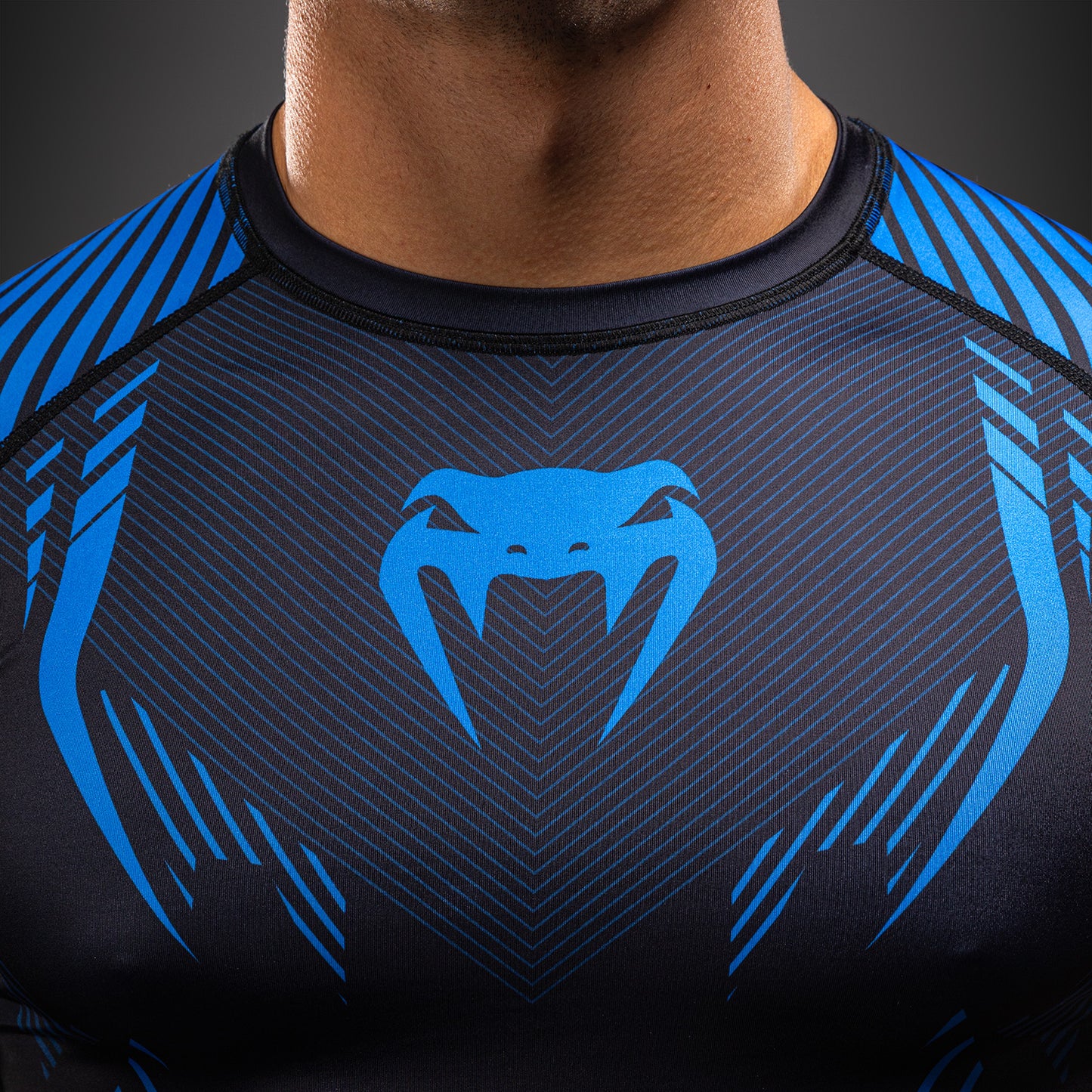 Rashguard à Manches Courtes Venum No-Gi 6.0 - Noir/Bleu