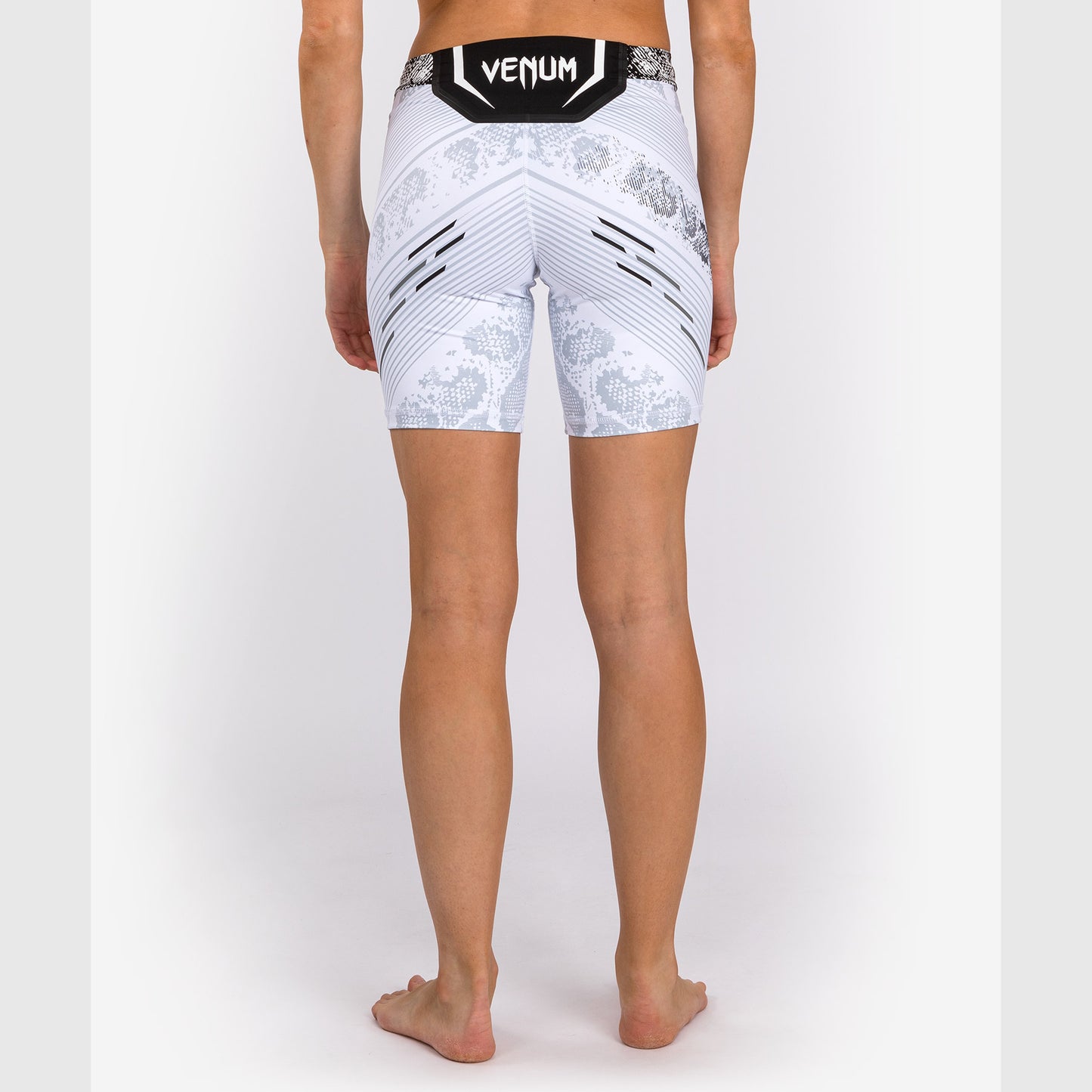 Short de compression Long Fit pour Femmes UFC Adrenaline by Venum Authentic Fight Night - White - product-type_Shorts de compression