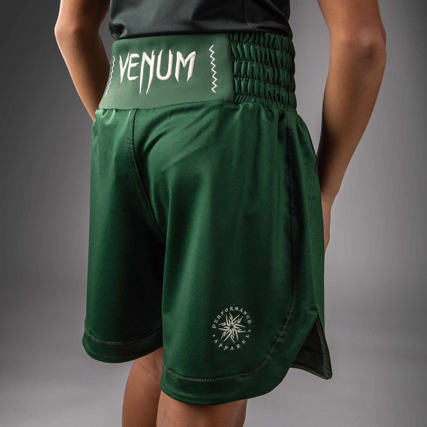 Short de Boxe Enfant Venum Attack - Vert Forêt/Blanc Cassé - product-type_Shorts de boxe