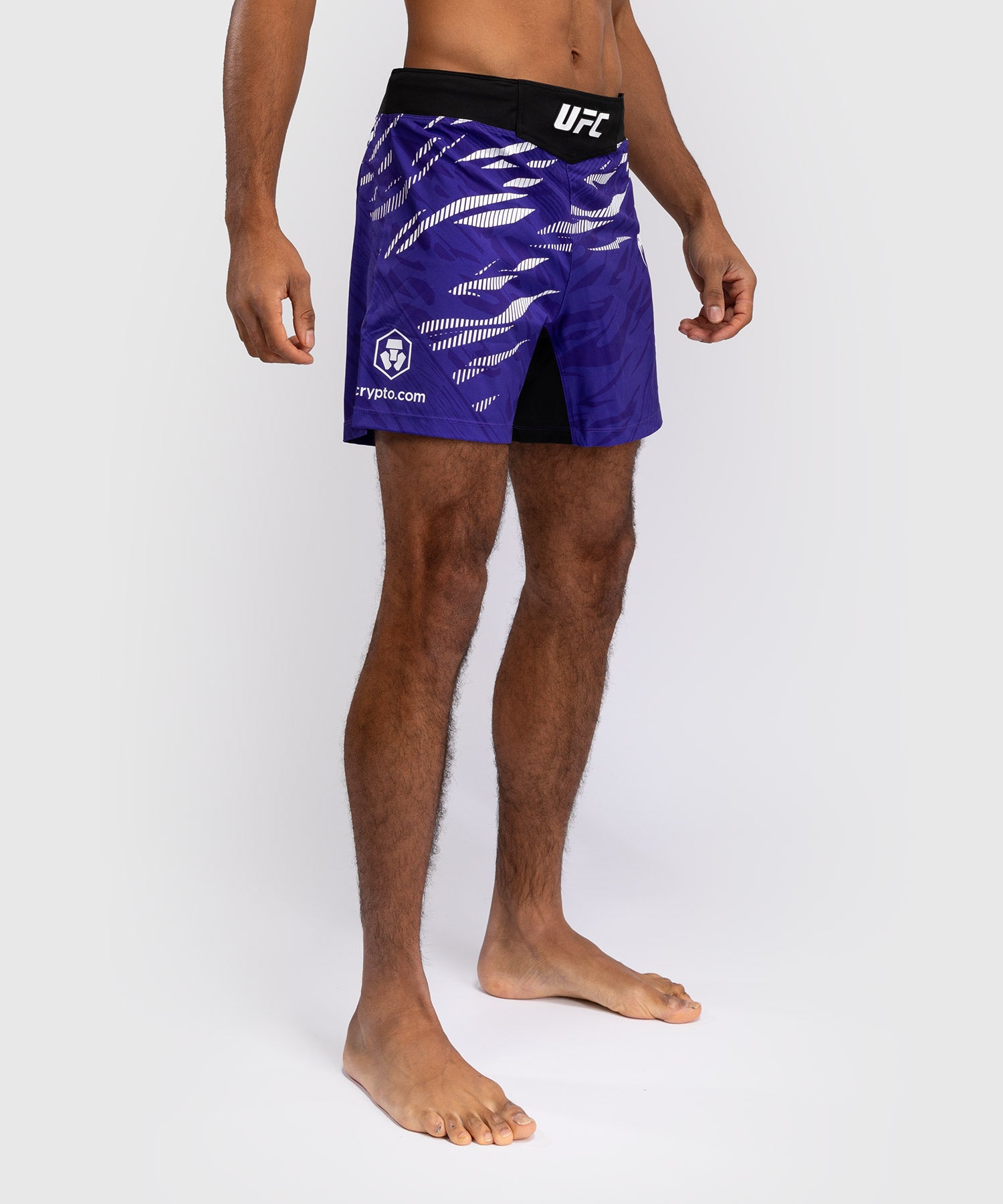 Short de Combat pour Hommes UFC Fusion by Venum Authentic Fight Night - Coupe Courte - Violet - product-type_Shorts de MMA