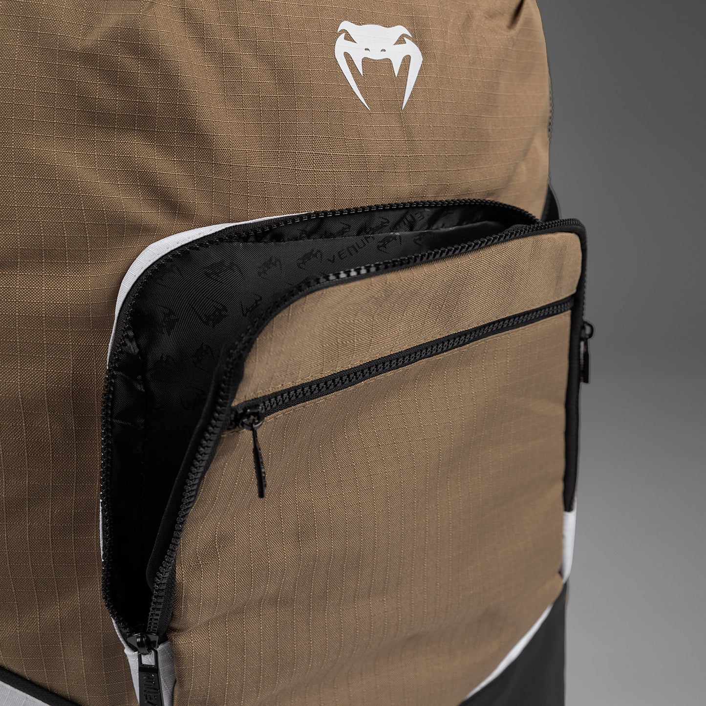 Sac à Dos Venum Evo 2 Xtrem (50-63L) – Dune - product-type_Sacs de sport