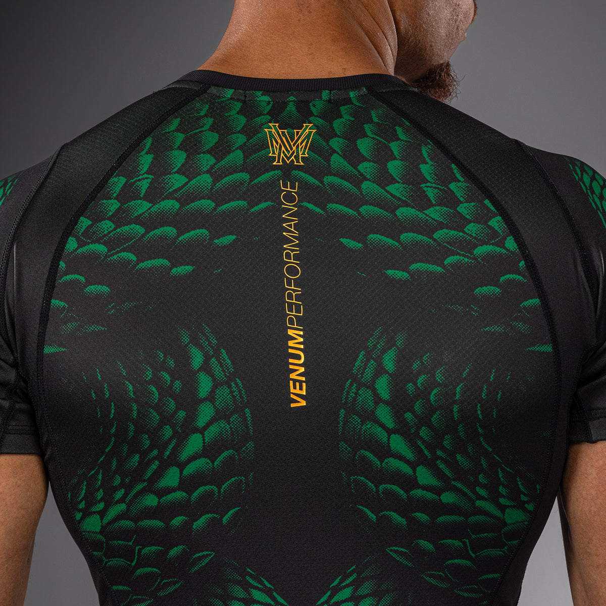 Rashguard à Manches Courtes Venum Matupa - Noir/Vert/Or - product-type_T-Shirts de Compression