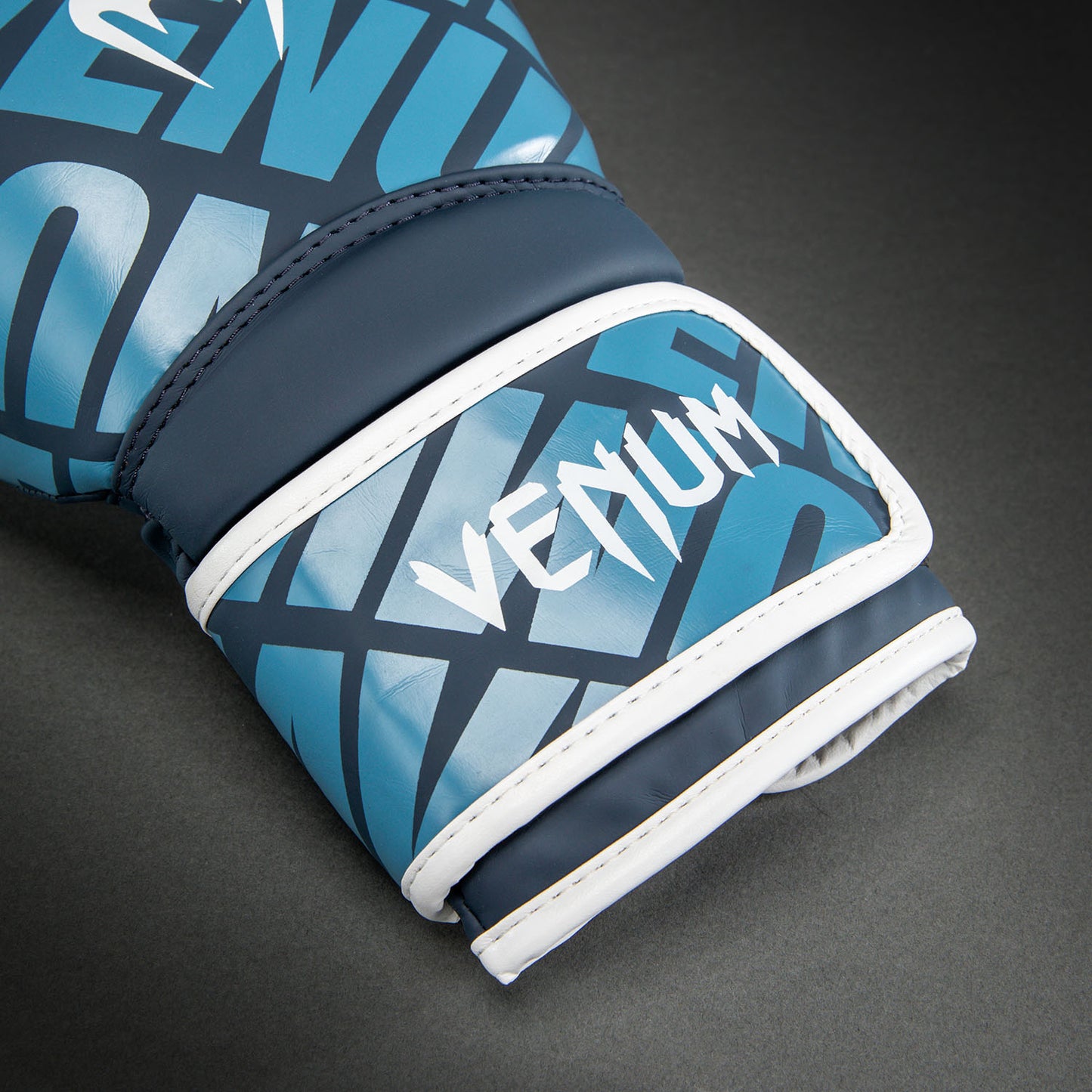 Gants de Boxe Venum Contender 1.5XT - Bleu Marine/Bleu Ciel