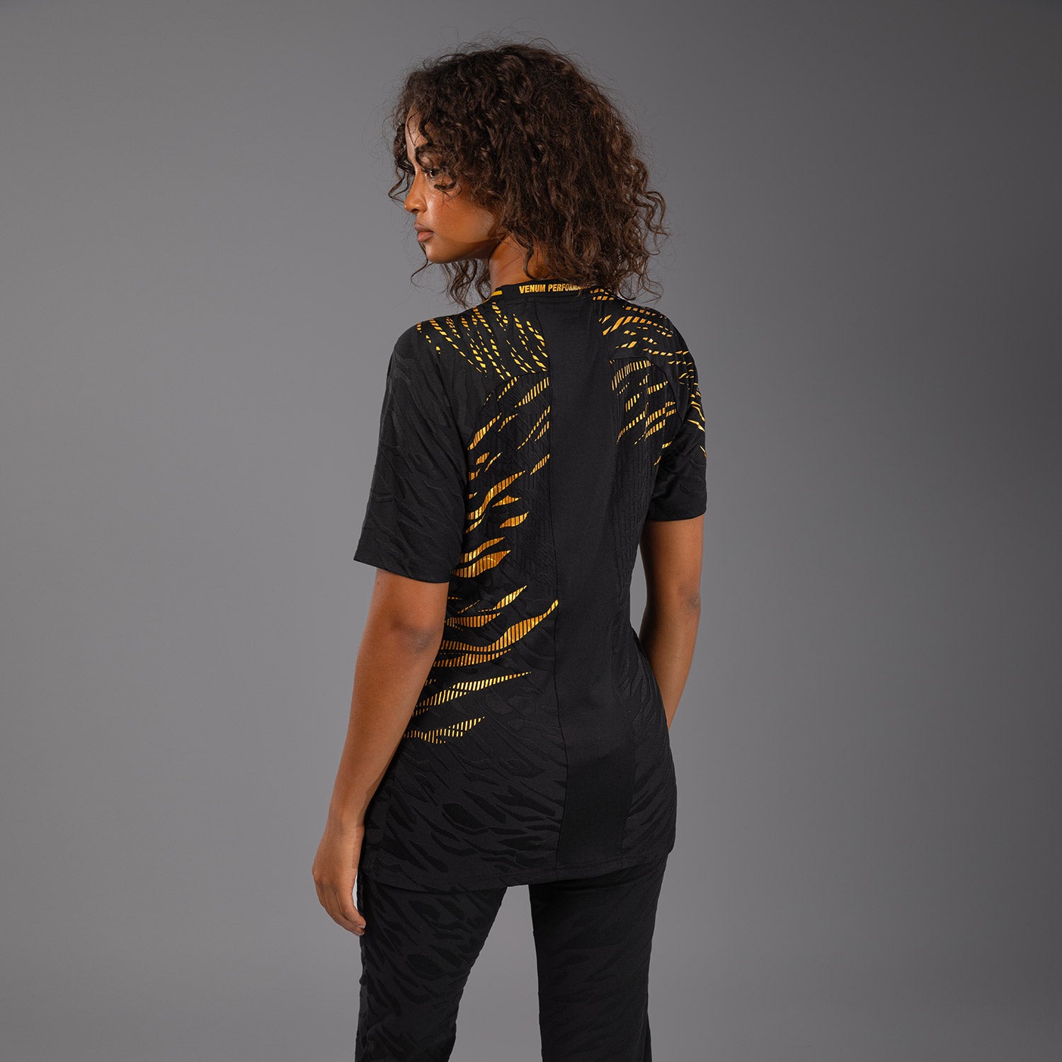 T-shirt Dry-Tech pour Femmes UFC Fusion by Venum Authentic Fight Night - Champion - product-type_T-Shirts Dry Tech