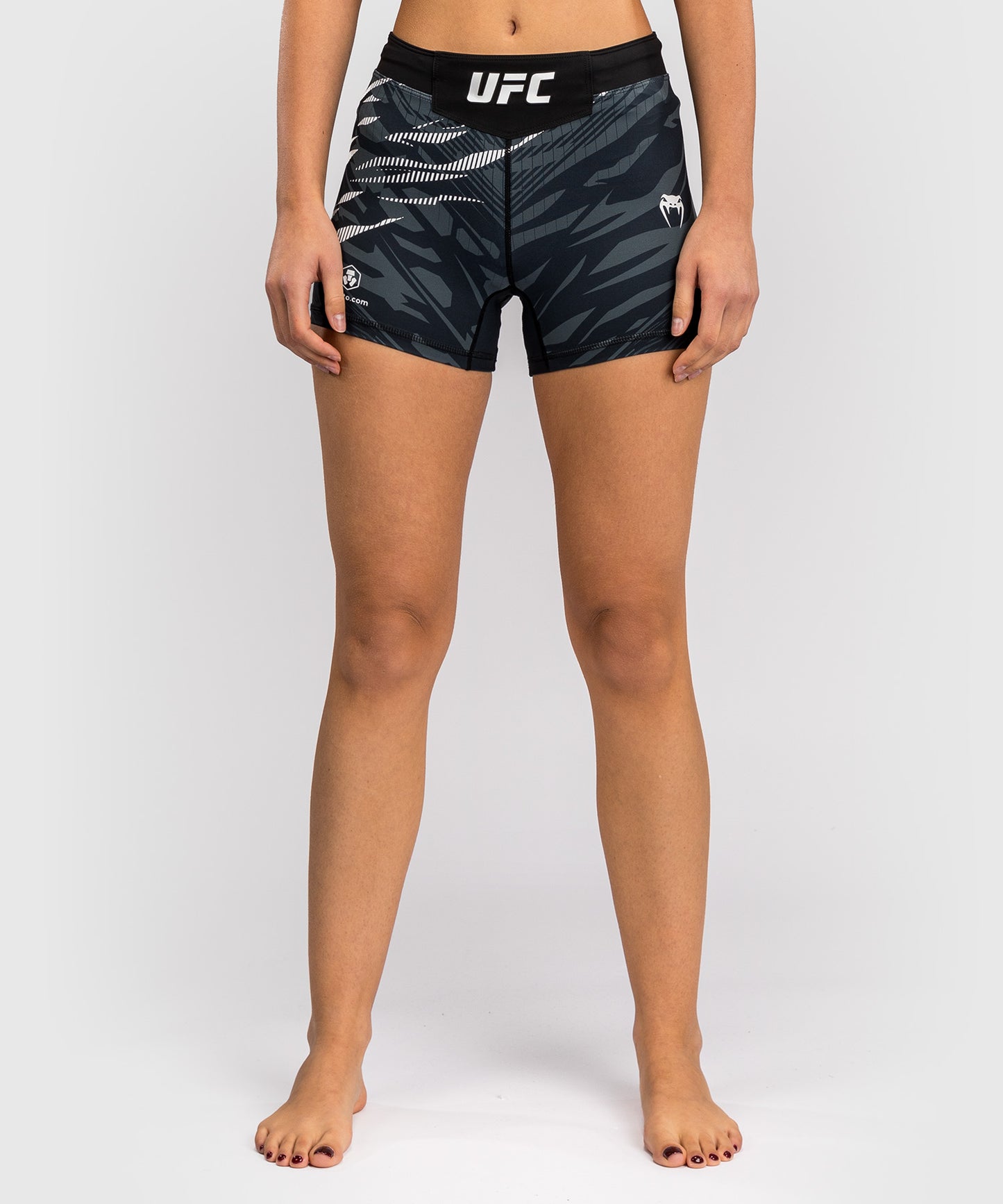 Short de compression pour Femmes UFC Fusion by Venum Authentic Fight Night - Coupe Courte - Noir - product-type_Shorts de compression