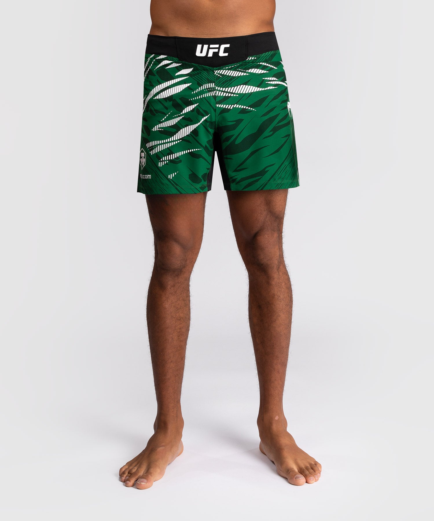 Shorts de Combat pour Hommes UFC Fusion by Venum Authentic Fight Night - Coupe Courte - Vert - product-type_Shorts de MMA