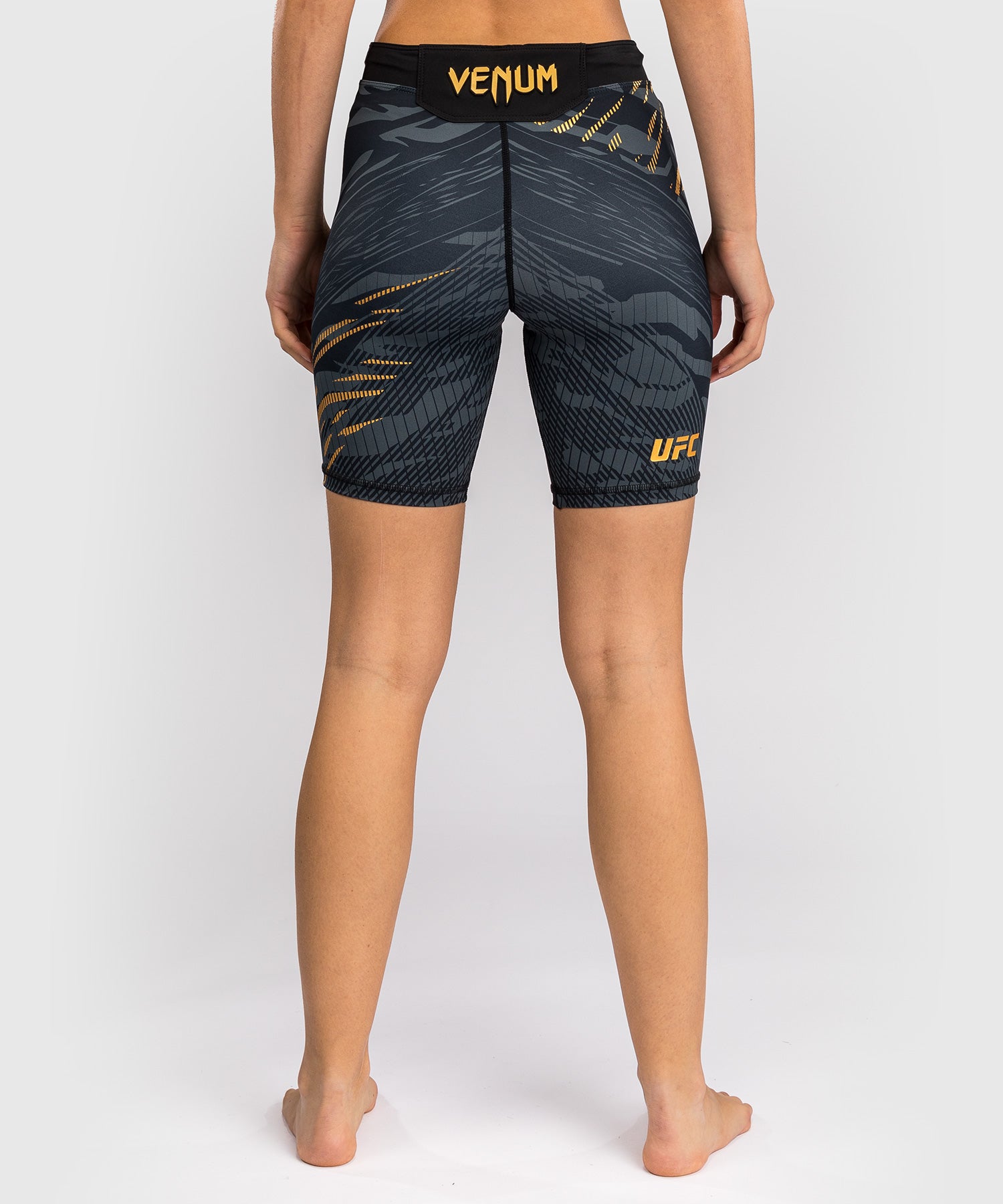Short de compression pour Femmes UFC Fusion by Venum Authentic Fight Night - Coupe Longue - Champion - product-type_Shorts de compression