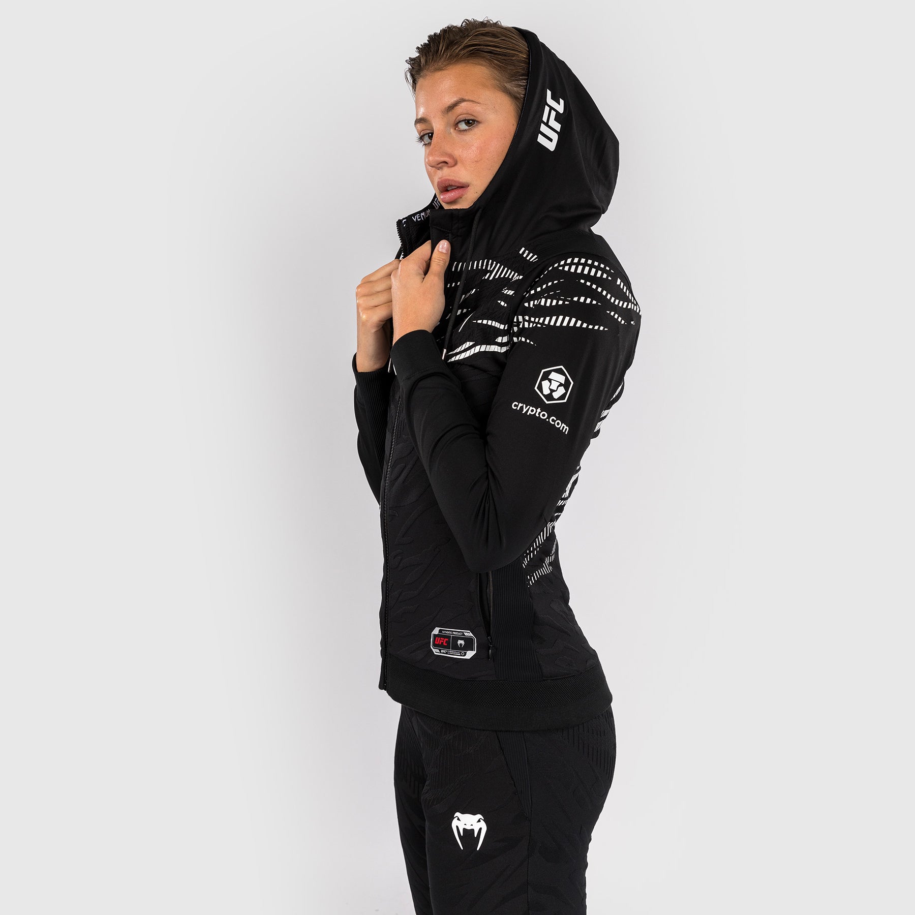 Sweatshirt à Capuche pour Femmes UFC Fusion by Venum Personnalisé Authentic Fight Night - Noir - product-type_Vestes