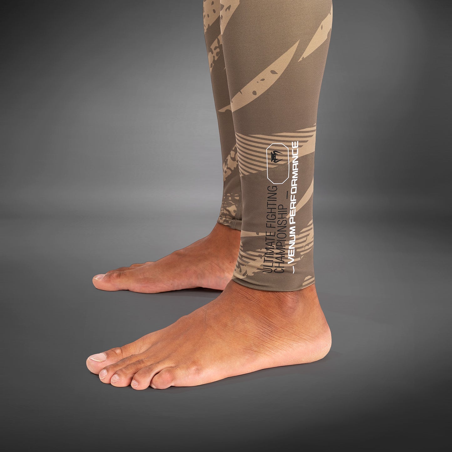 Pantalon de Compression pour Hommes UFC Adrenaline by Venum Fight Week Performance - Desert Camo - product-type_Pantalons de Compression