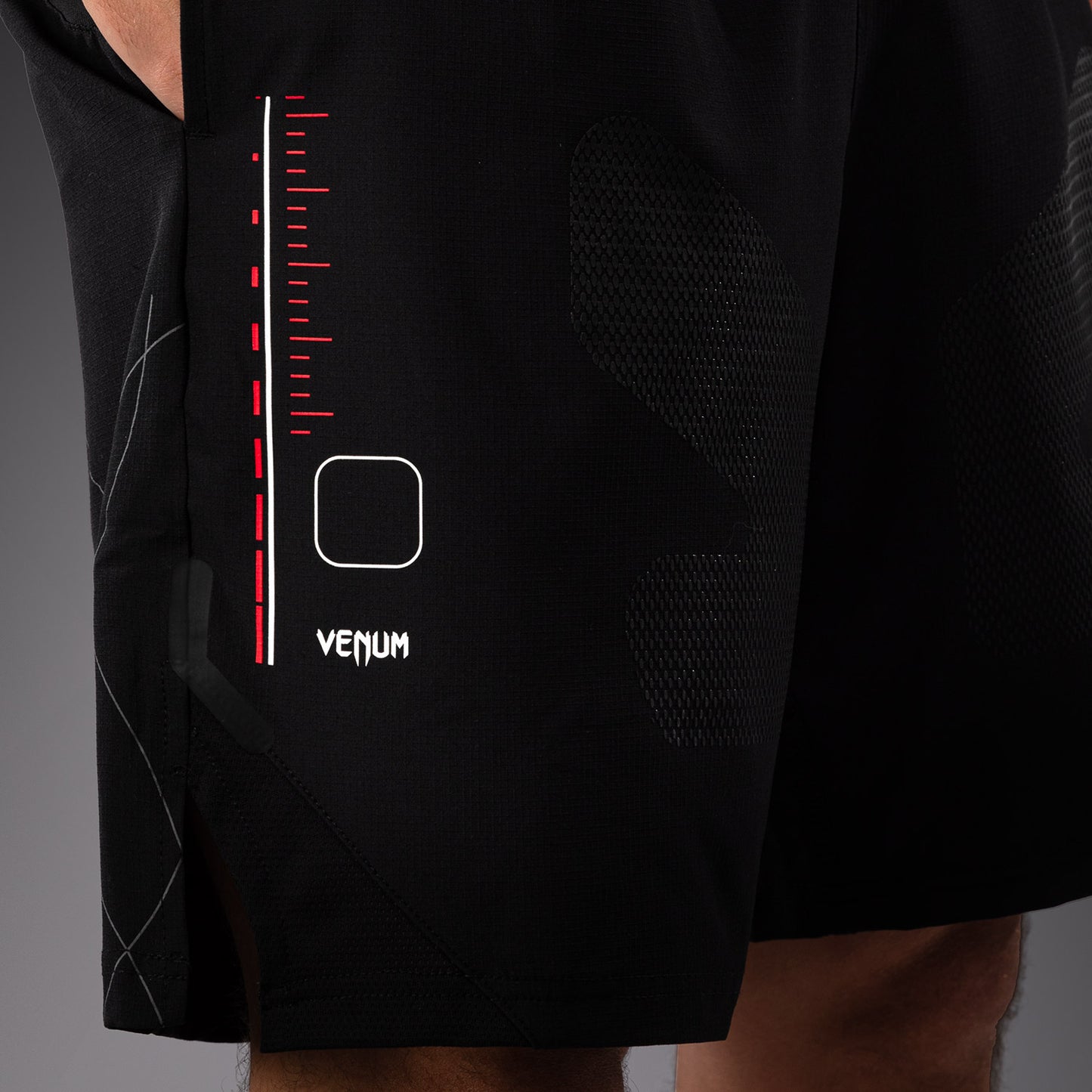 Short d'entraînement Venum Tactical XT- Noir/Rouge Feu - product-type_Shorts de training