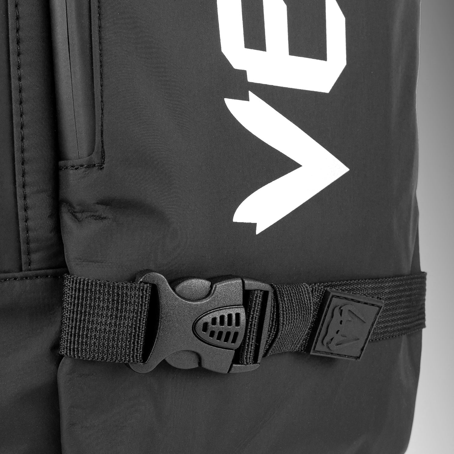 Sac à Dos Venum Challenger Pro Evo (20-25L) – Noir/Blanc - product-type_Sacs de sport