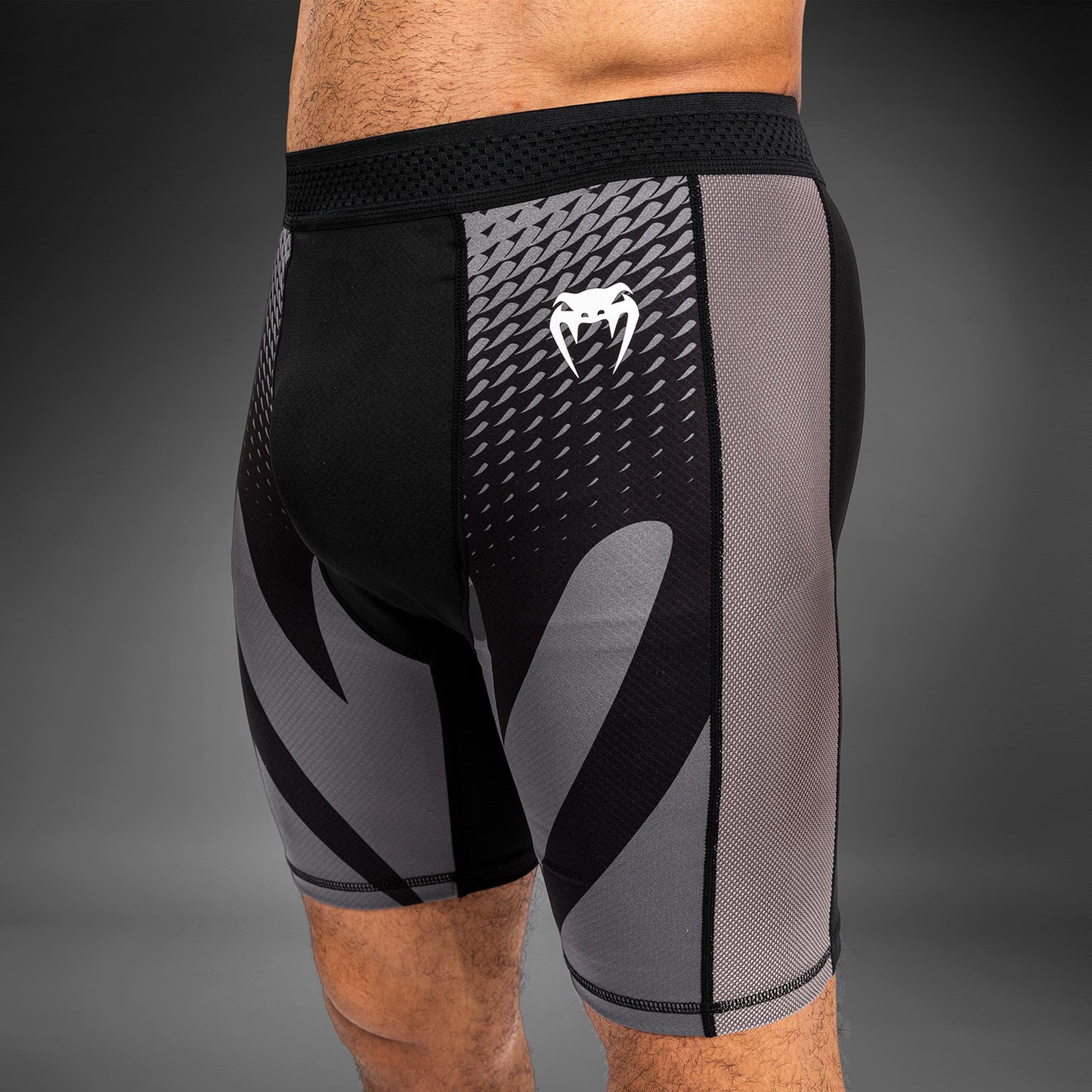 Short de compression pour Hommes Venum Attack - Noir - product-type_Shorts de compression