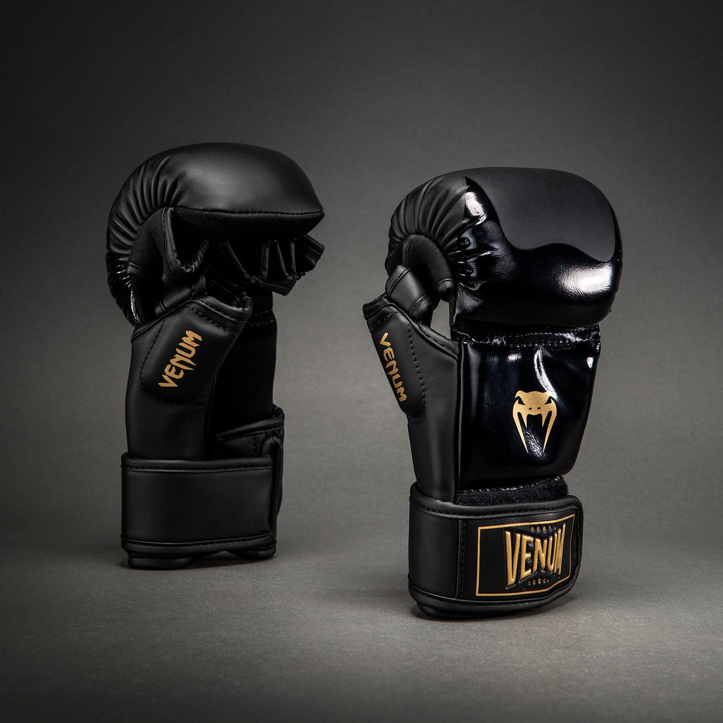 Gants de Sparring Venum Attack 2.0 – Noir/Or