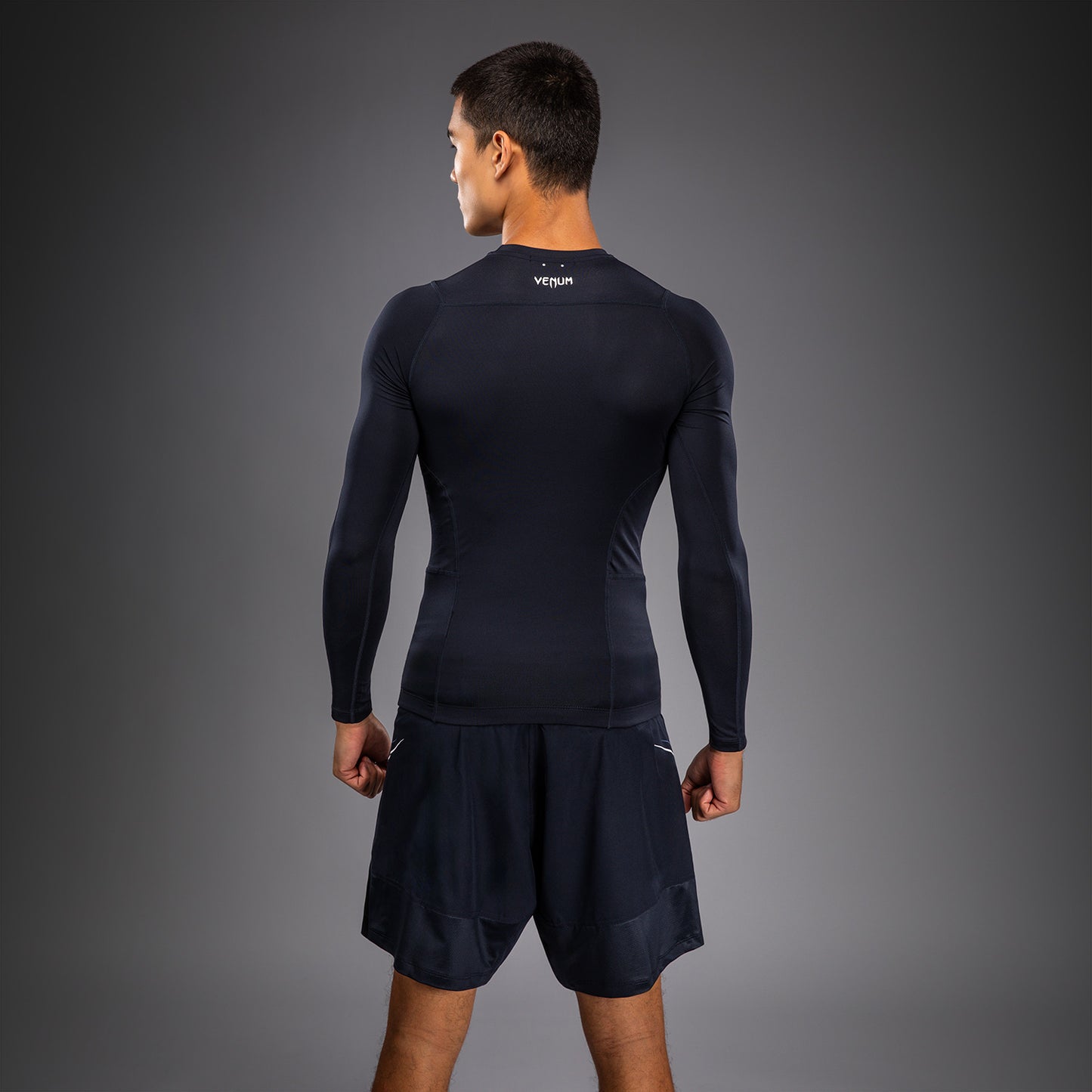Rashguard à Manches Longues Venum G-Core - Bleu Marine/Blanc