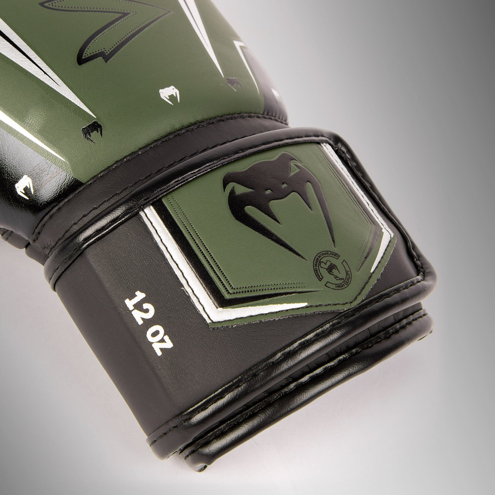 Gants de Boxe Venum Elite Evo - Kaki/Argent - product-type_Gants de boxe